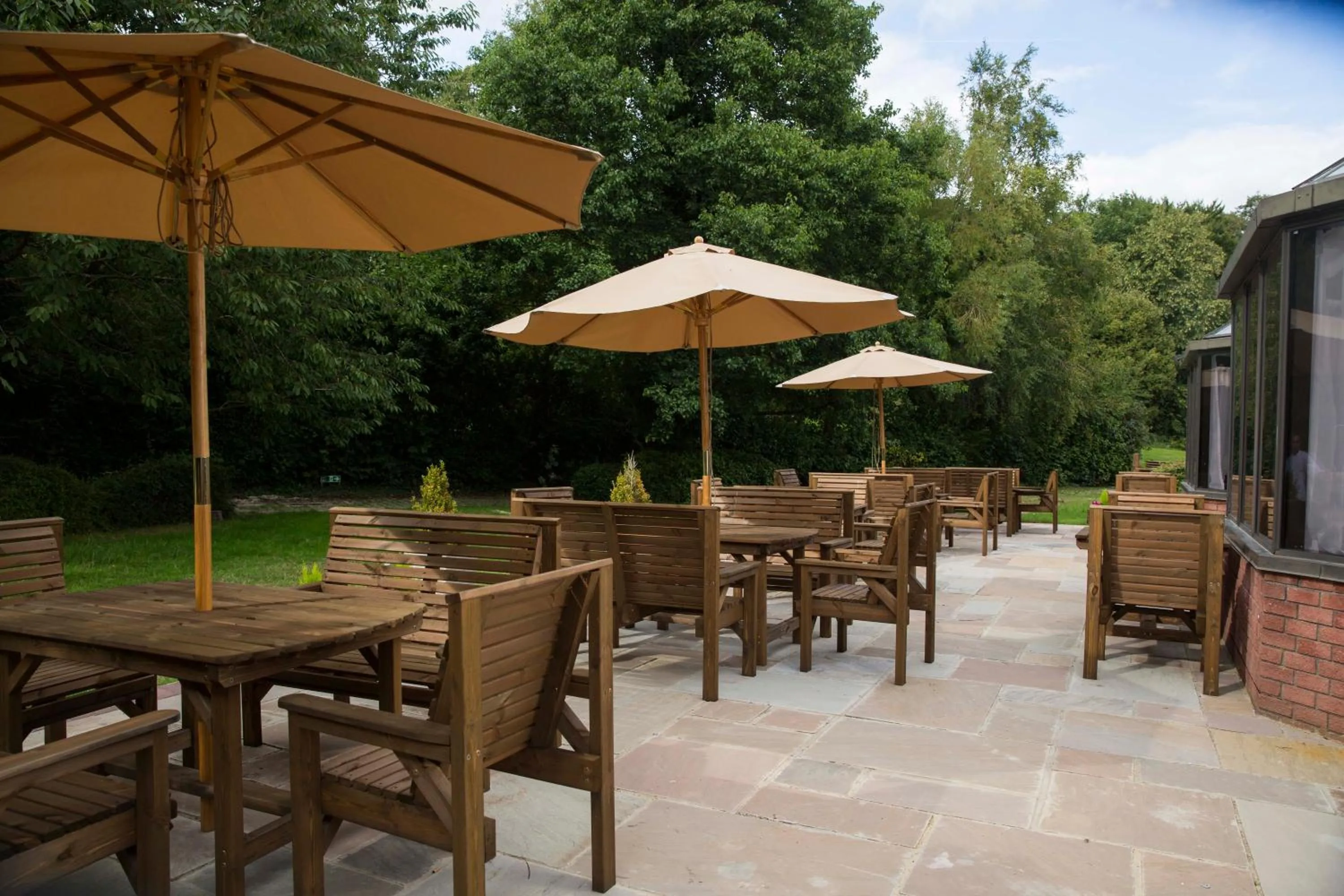 Property building in Crowne Plaza Basingstoke by IHG