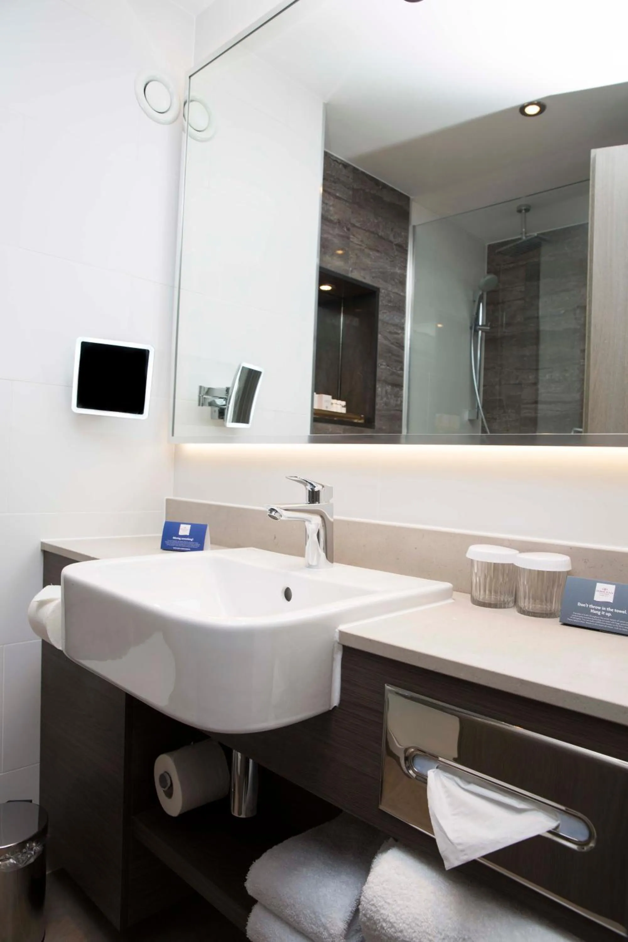 Bathroom in Crowne Plaza Basingstoke by IHG