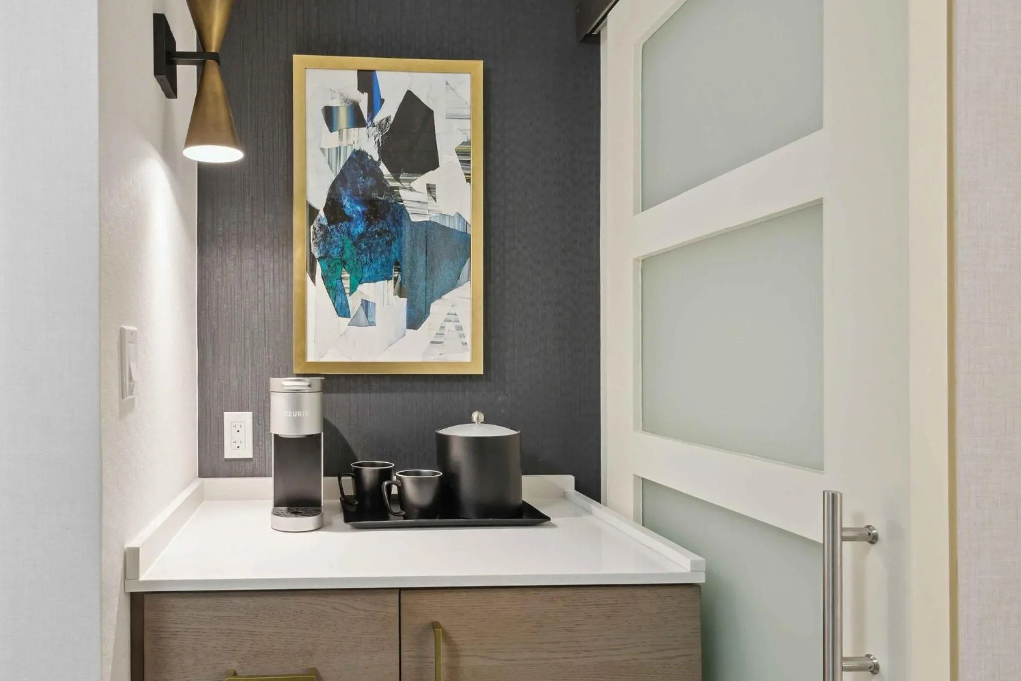 Photo of the whole room in Crowne Plaza Lansing by IHG