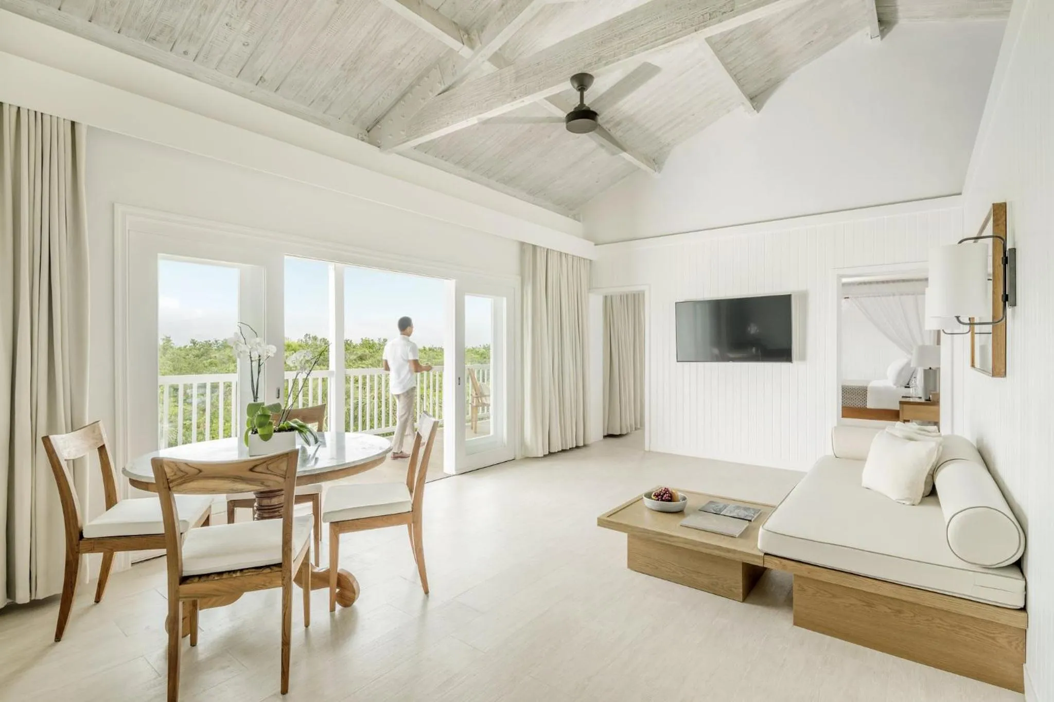 Photo of the whole room, Bed in COMO Parrot Cay