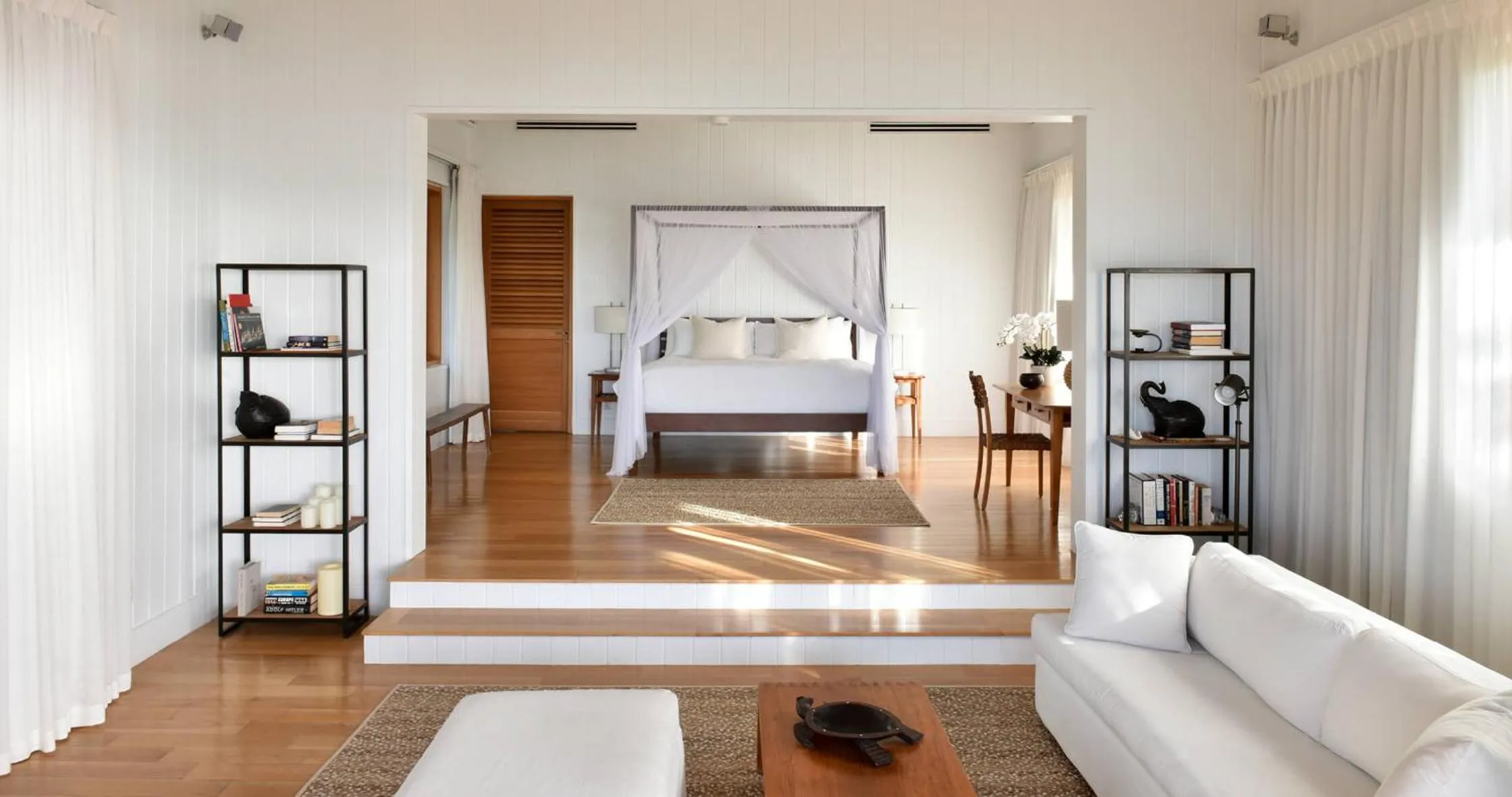 Photo of the whole room in COMO Parrot Cay