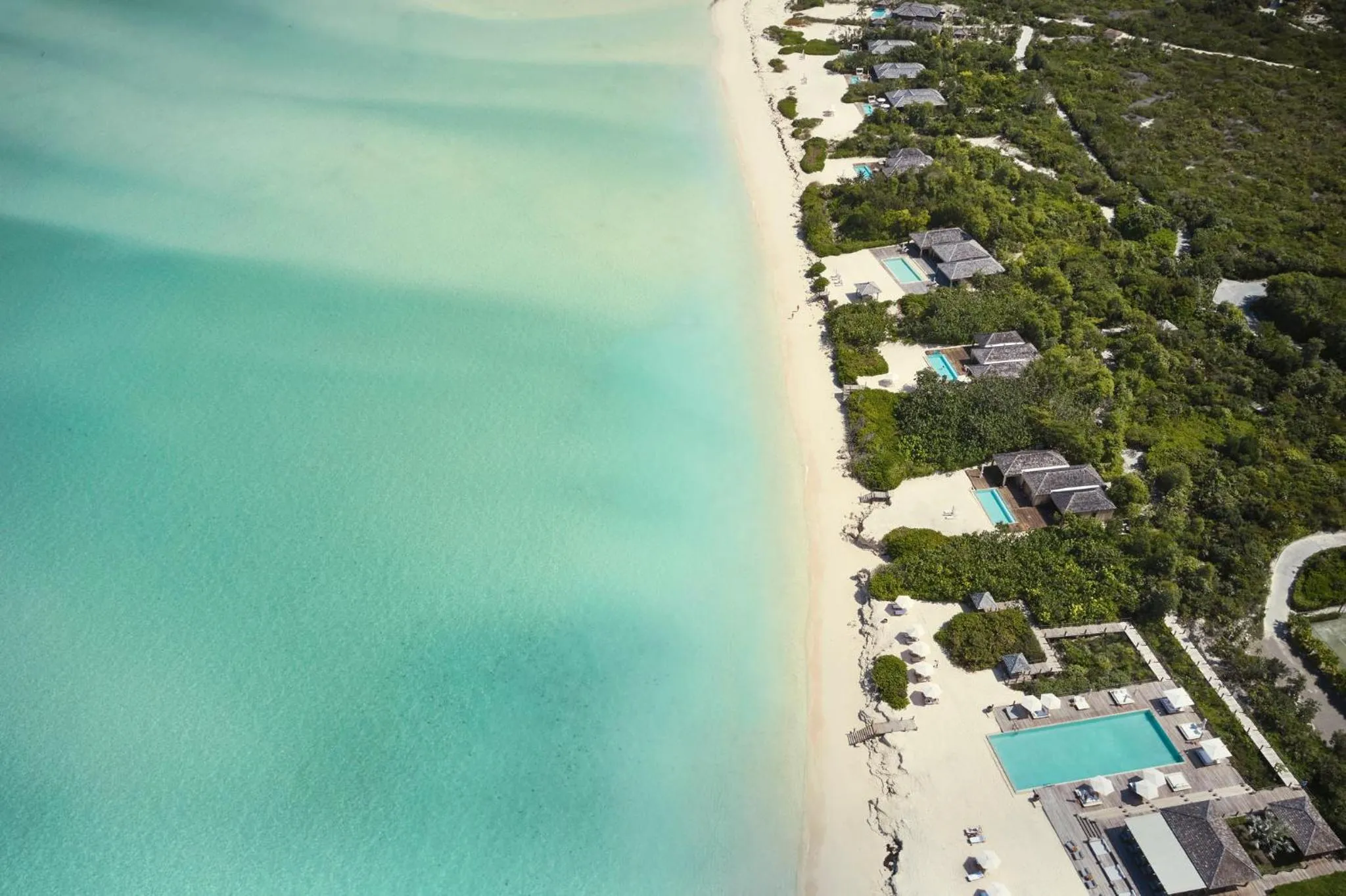 Photo of the whole room in COMO Parrot Cay