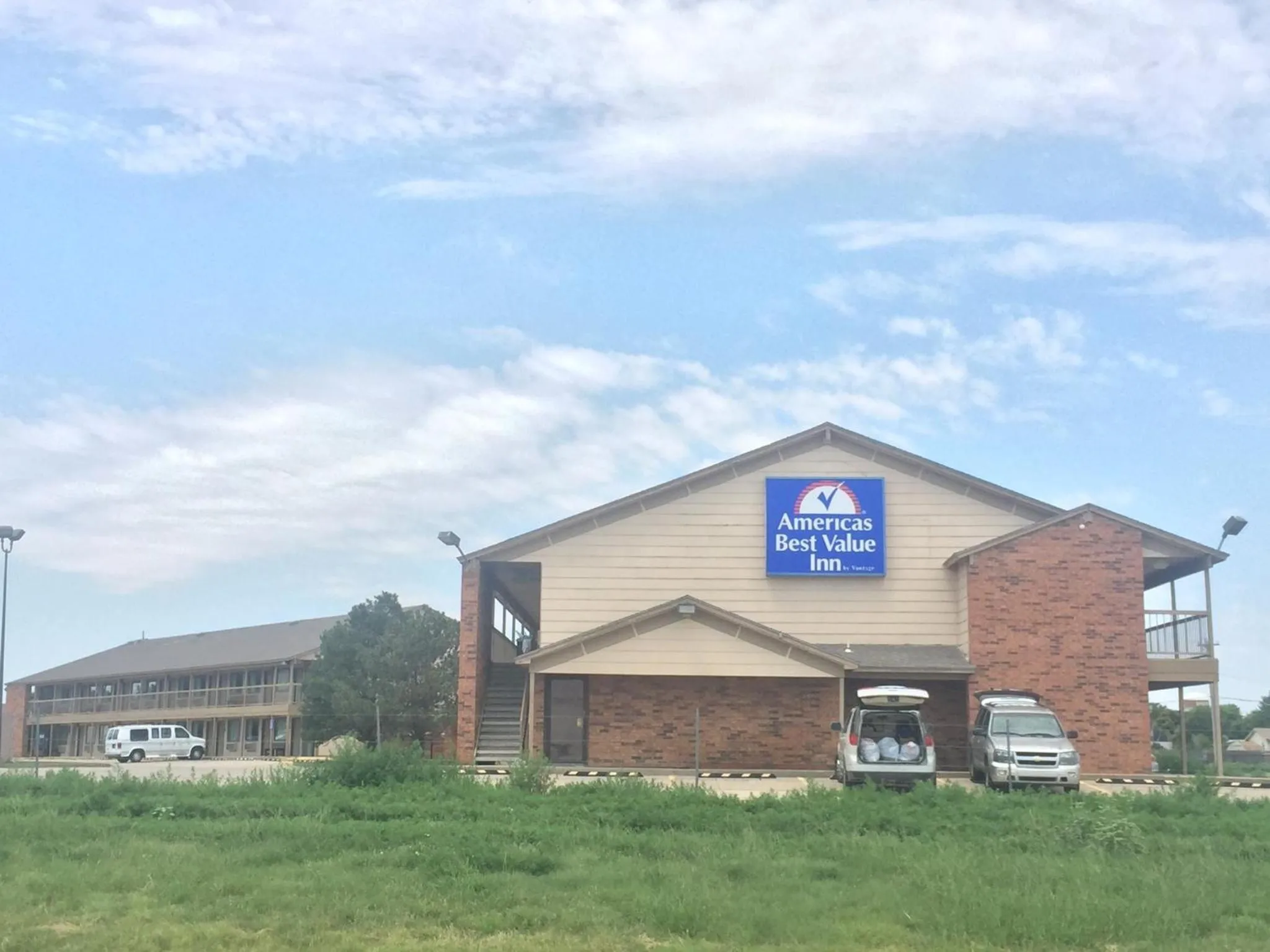 Property building, Garden in Americas Best Value Inn - Garden City