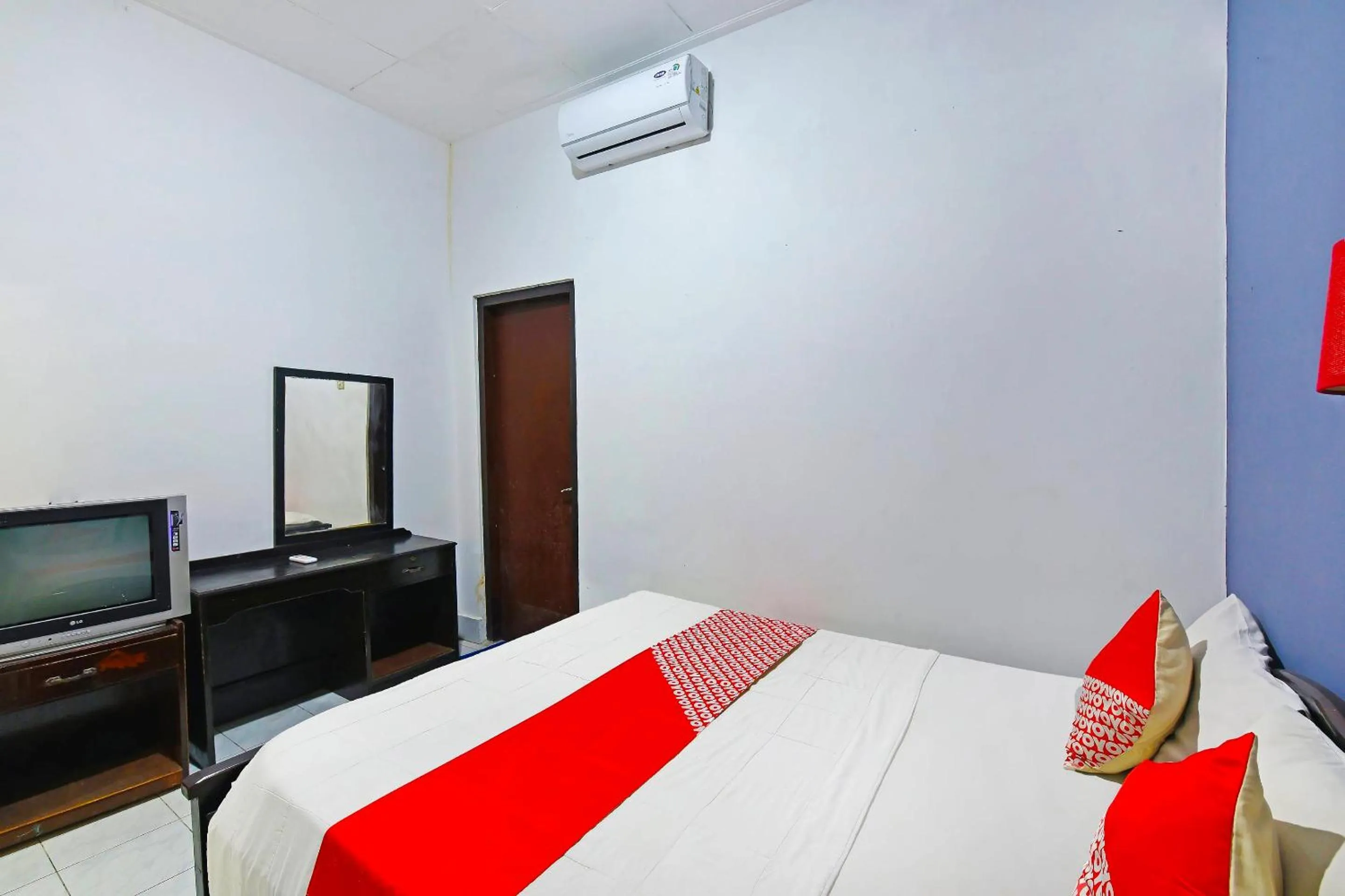 Standard Double Room in OYO 3244 Grand Chandra Hotel