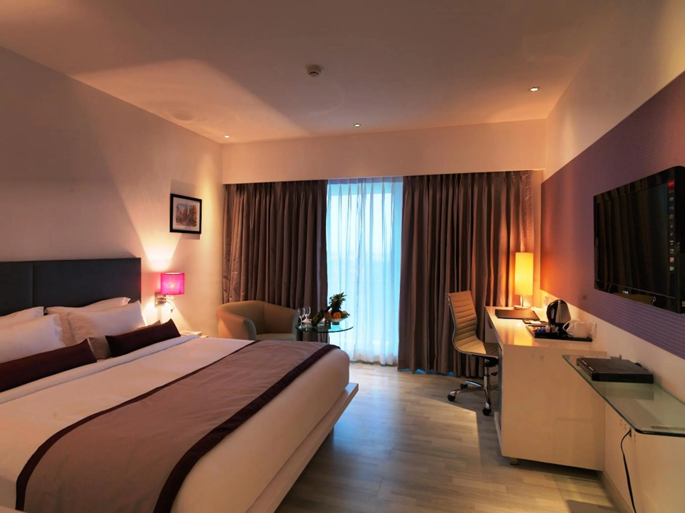 Photo of the whole room in Spree Shivai Hotel Pune