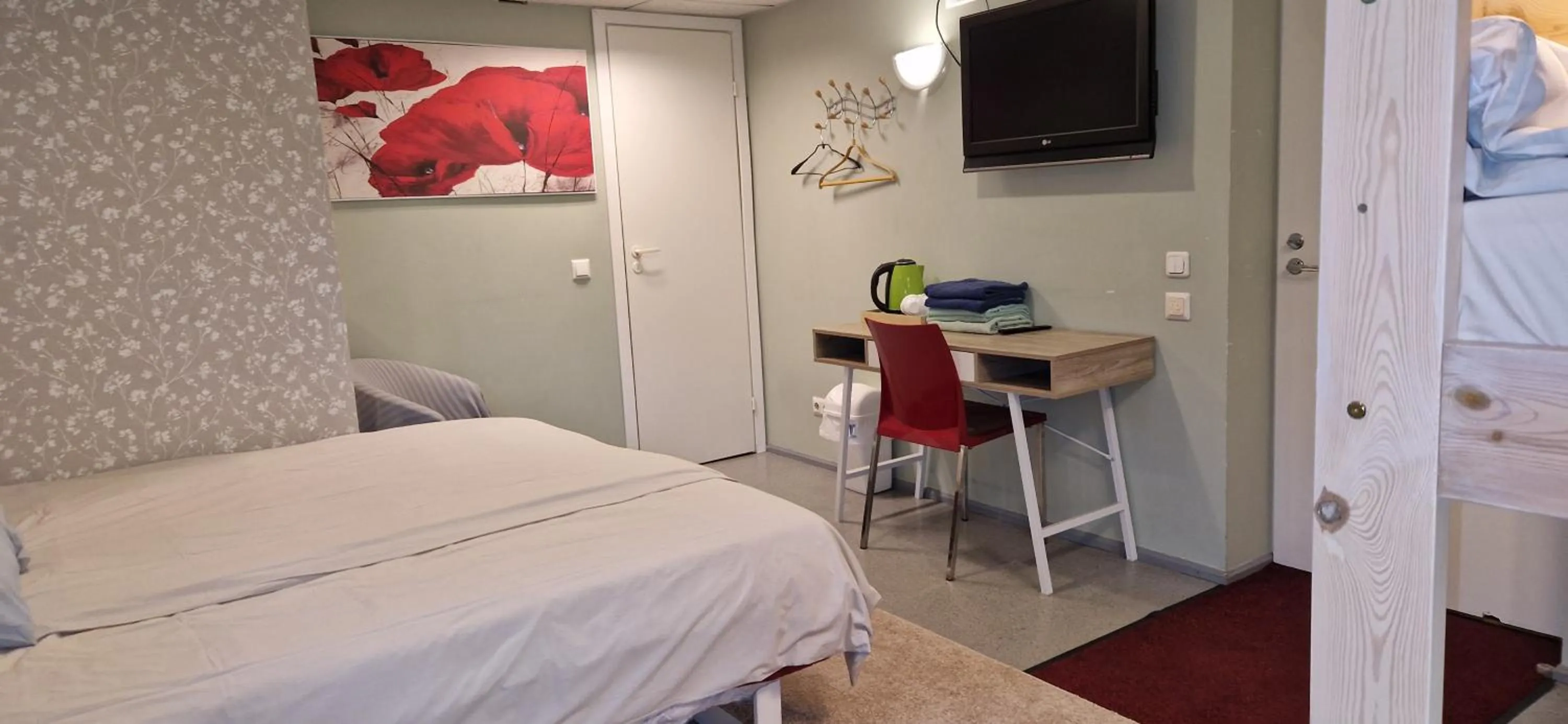 Bed in Freedom65 Hostel and Caravan