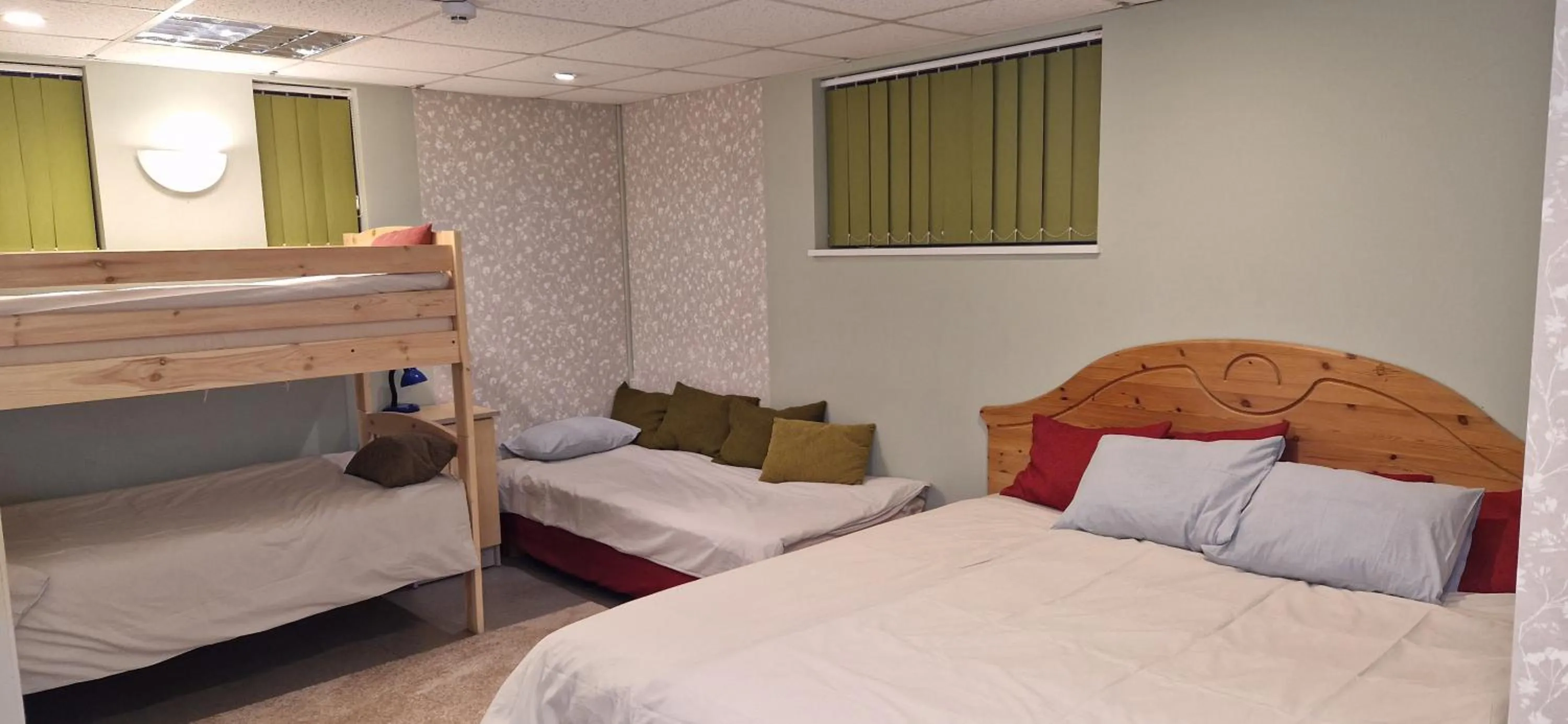 Bed in Freedom65 Hostel and Caravan