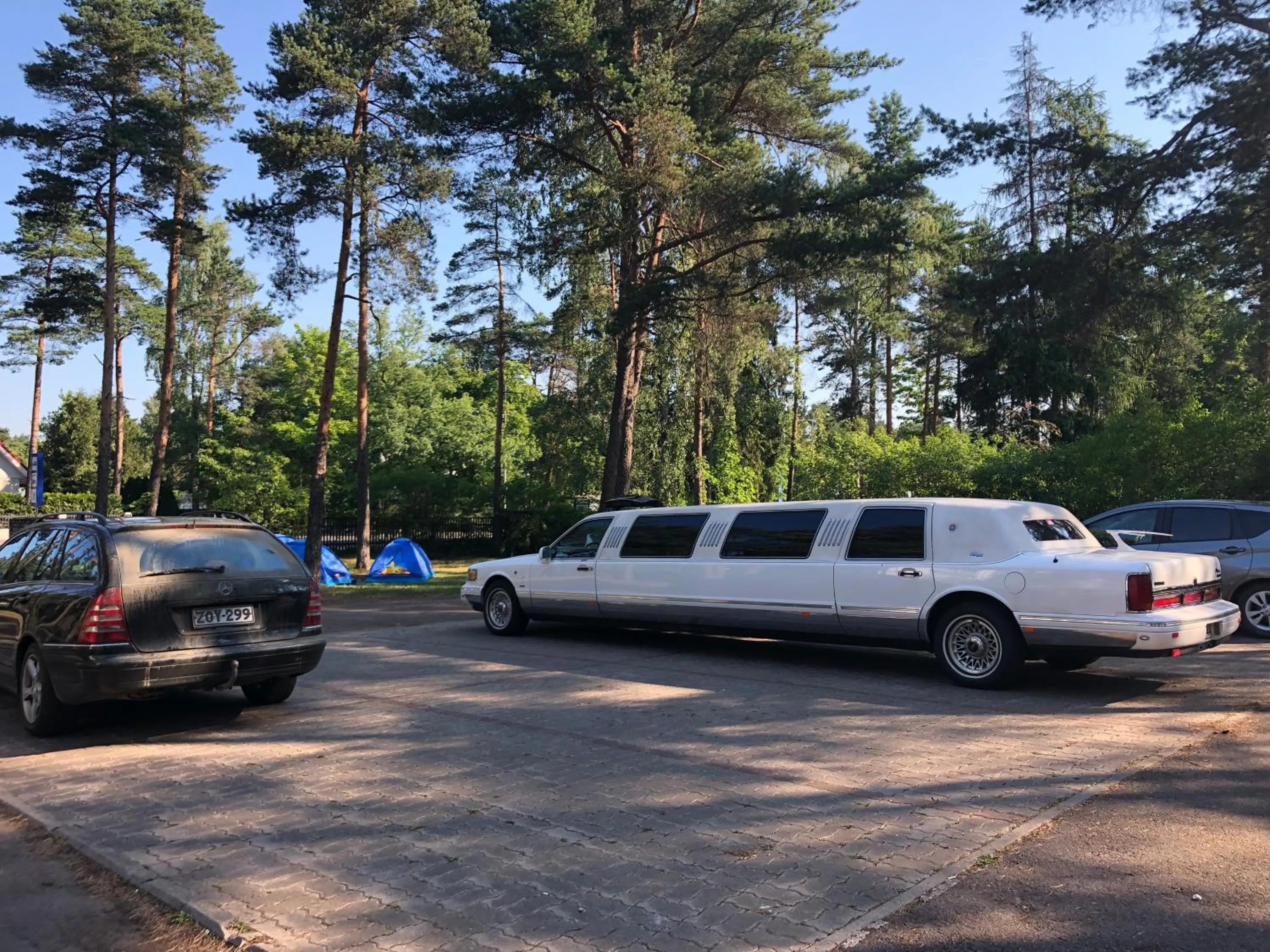 Day in Freedom65 Hostel and Caravan