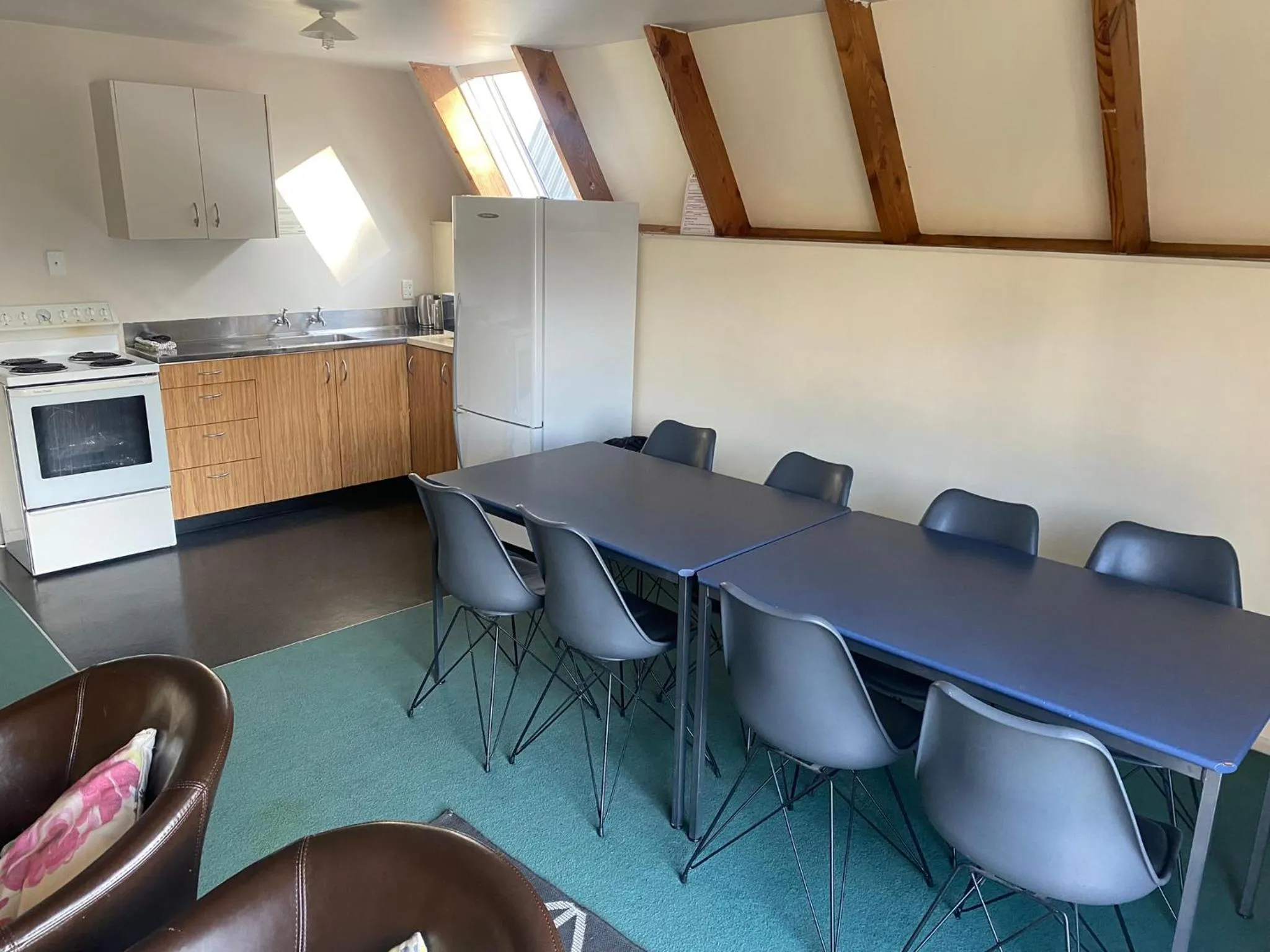 Dining area in Mountain Chalets Motel