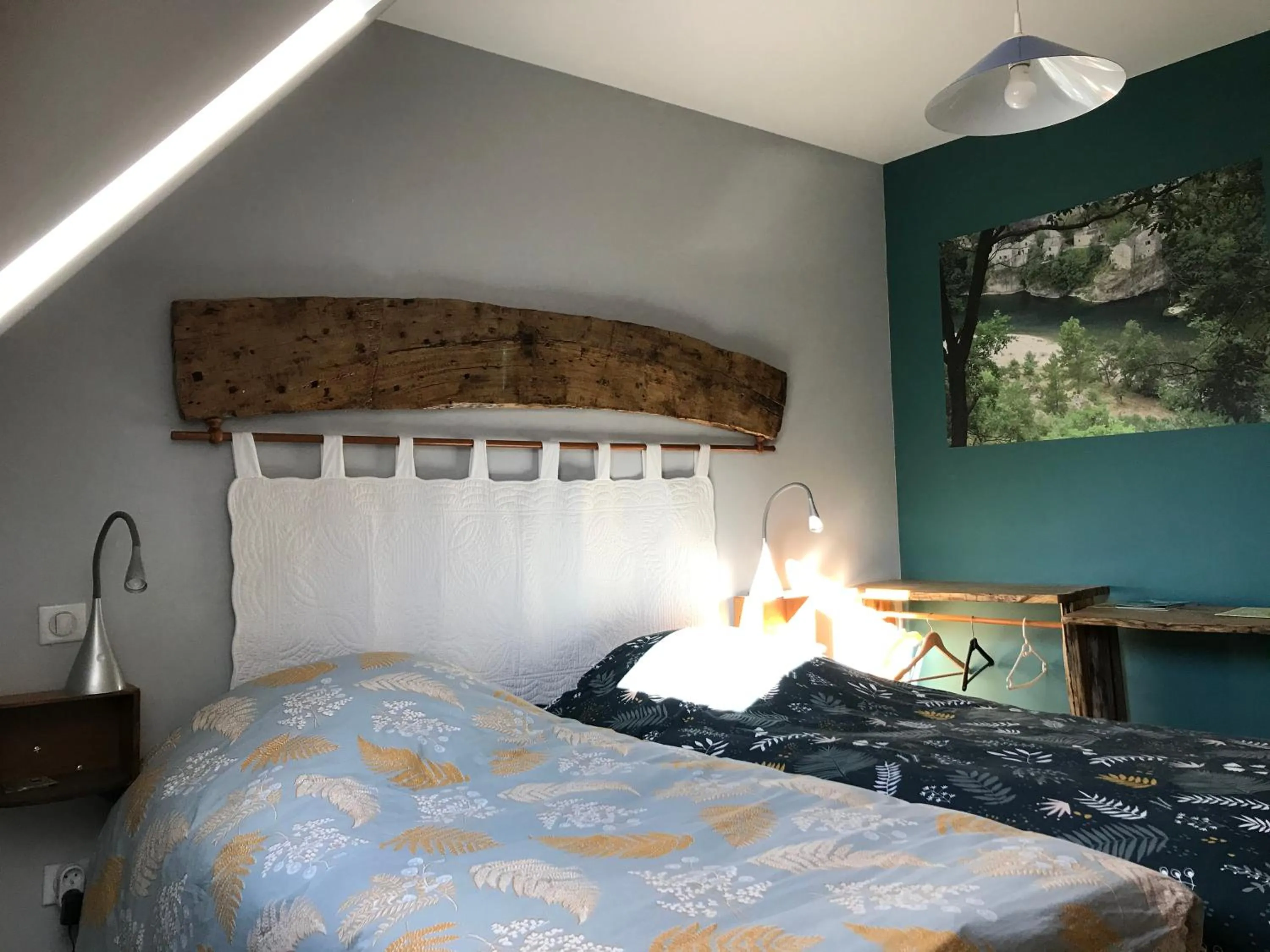 Bed in Chambre d'hôtes Le Cascadou