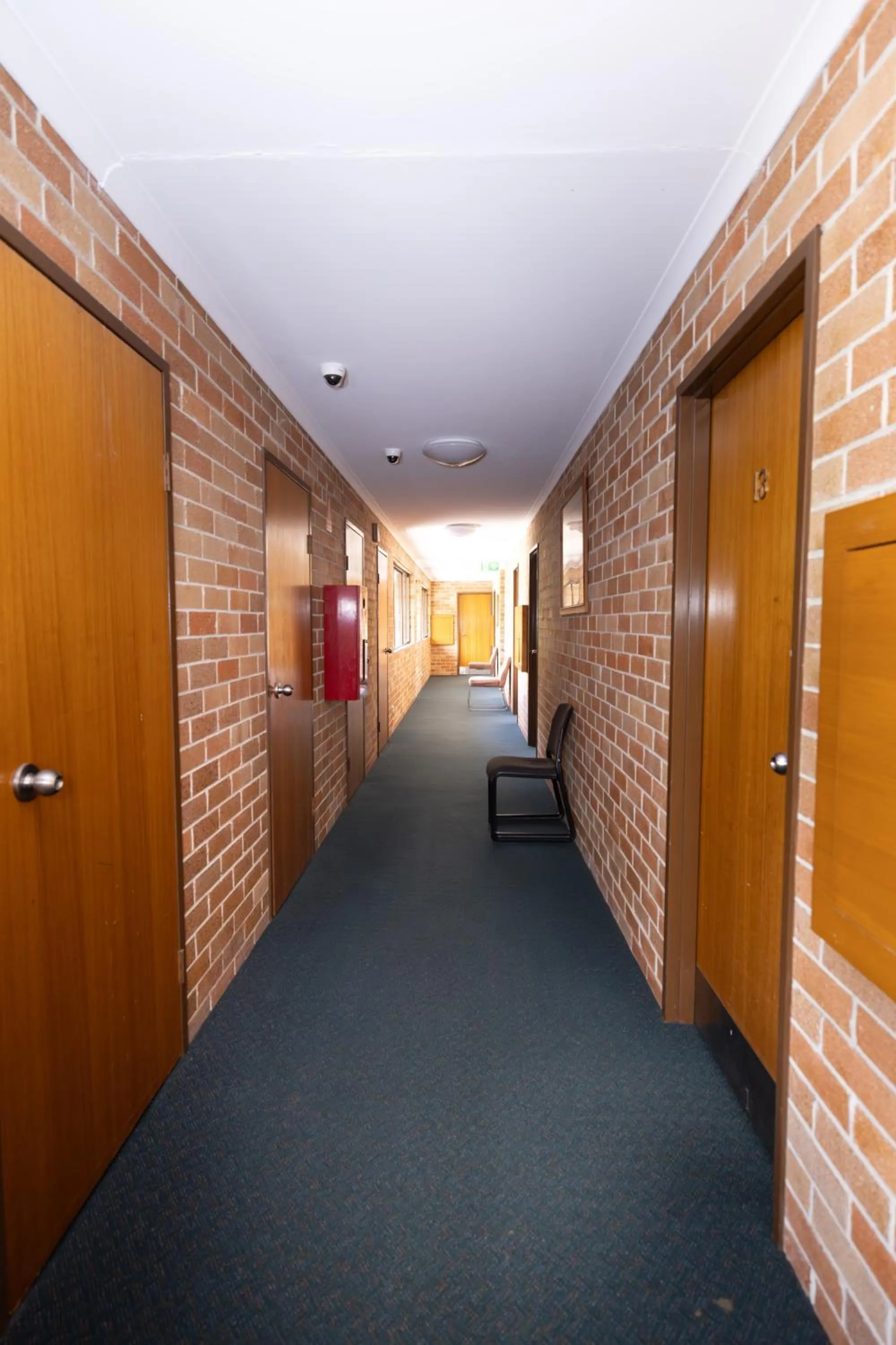 Windsor River View Inn