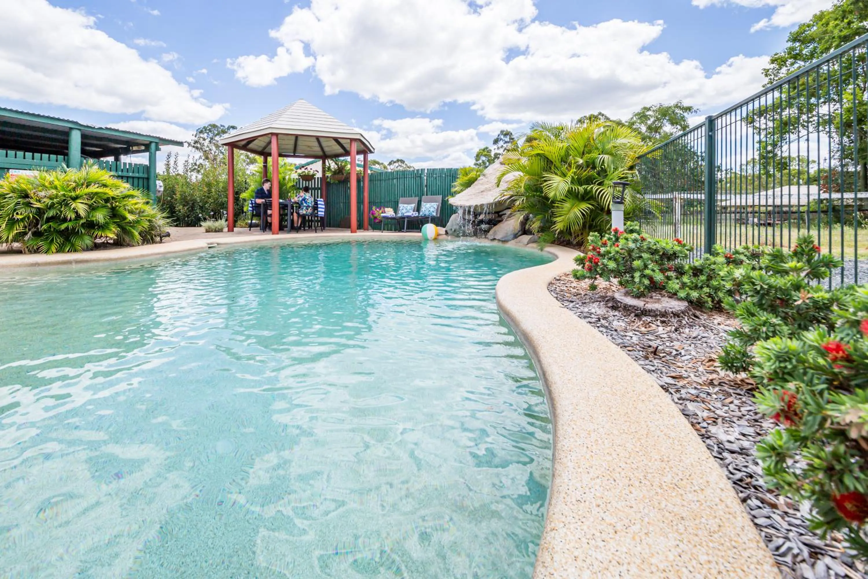 Garden in Wondai Colonial Motel & Ivory's Restaurant