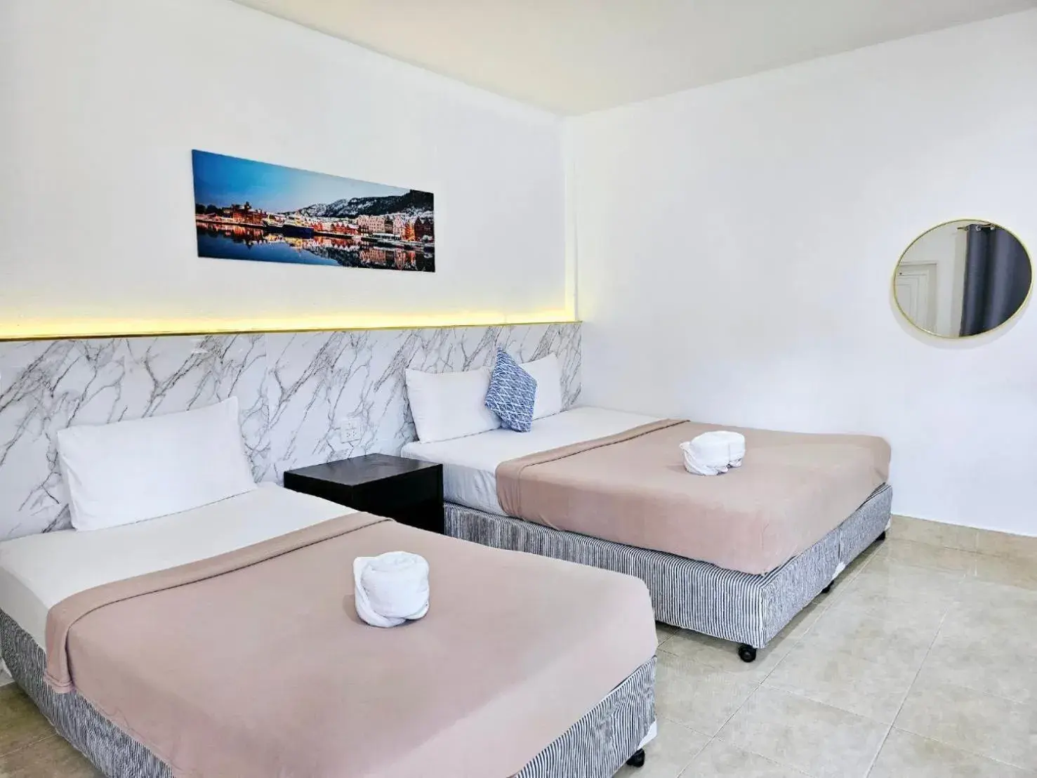 Standard Triple Room in Saithong Resort Standard Triple Room in Saithong Resort