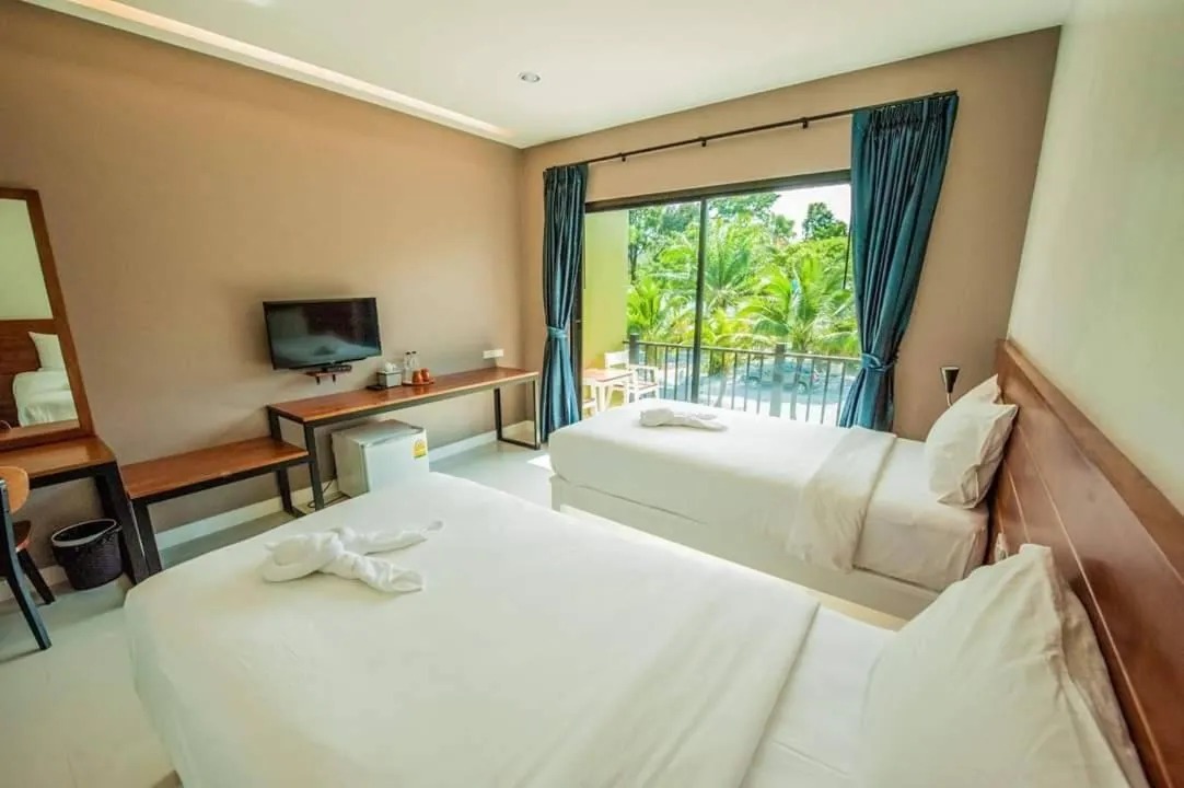 Bed in Saithong Resort