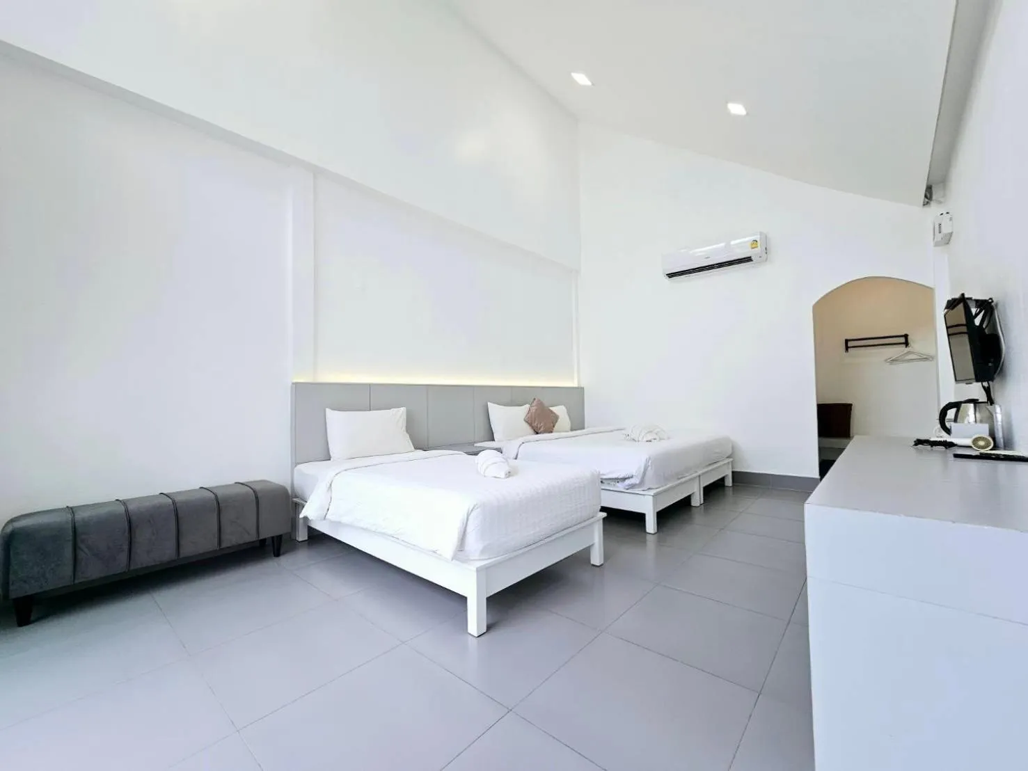 Bed in Saithong Resort