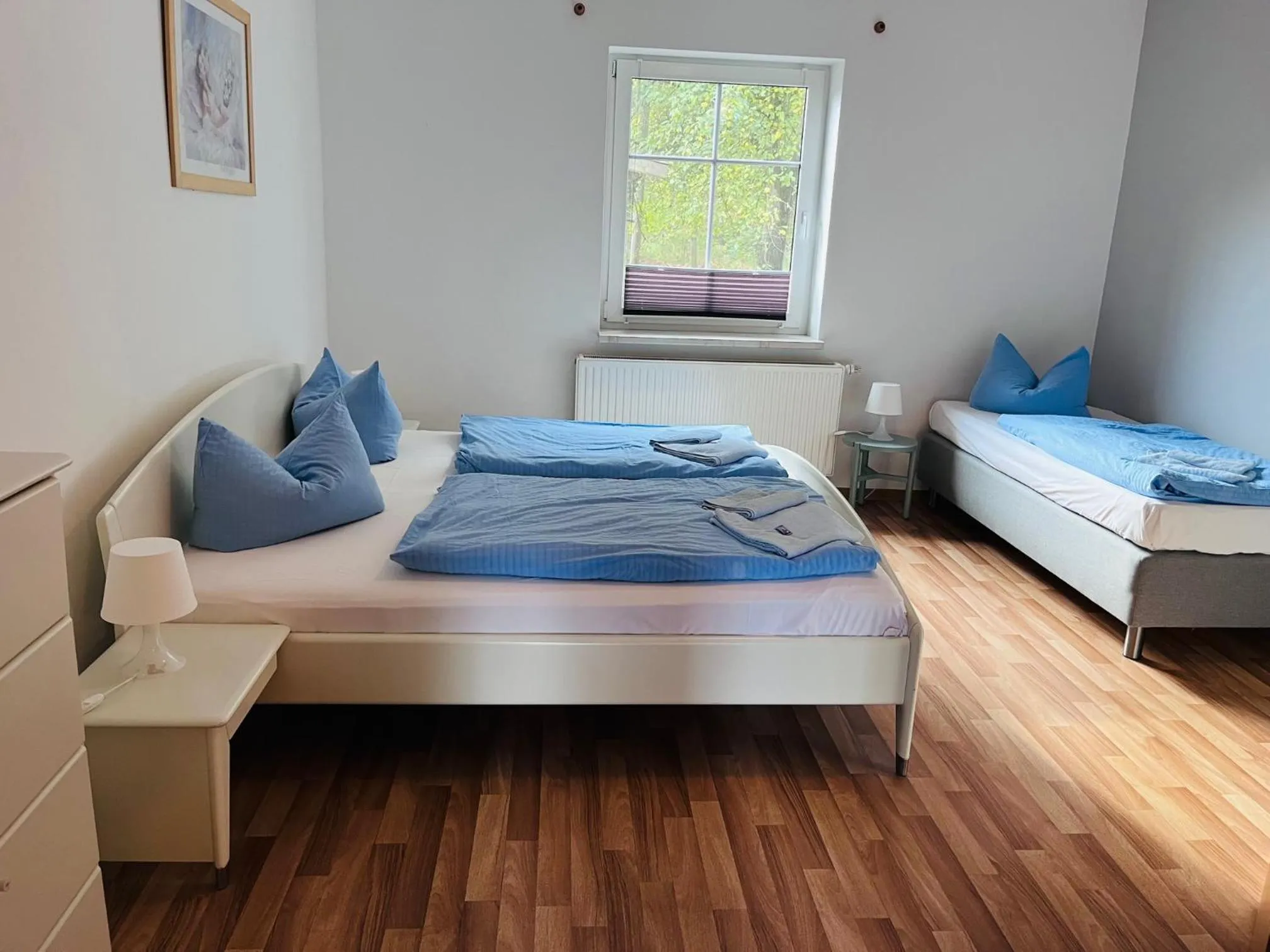 Bedroom, Bed in Waldhotel