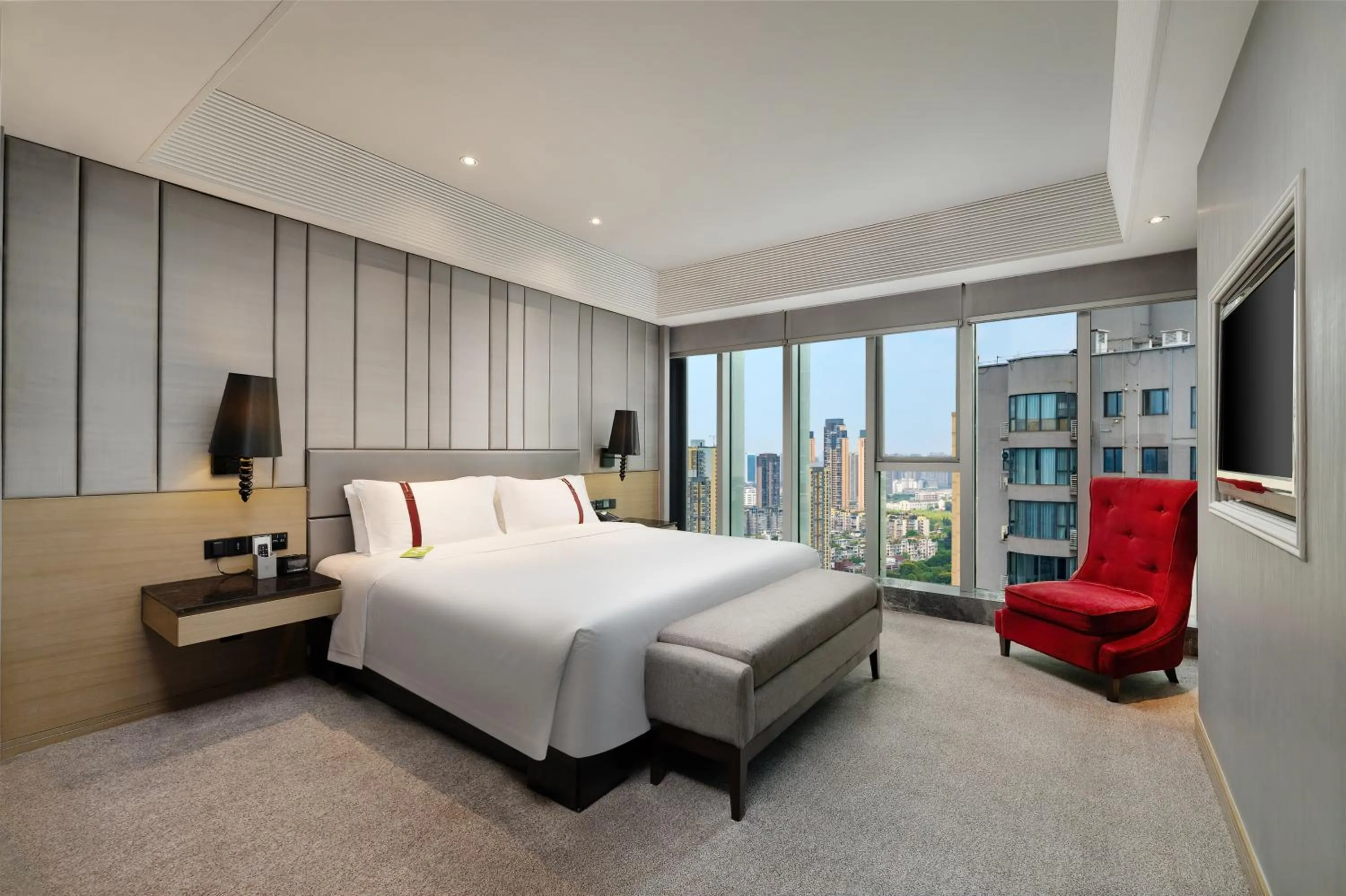 Bed in Rhombus Park Aura Chengdu Hotel