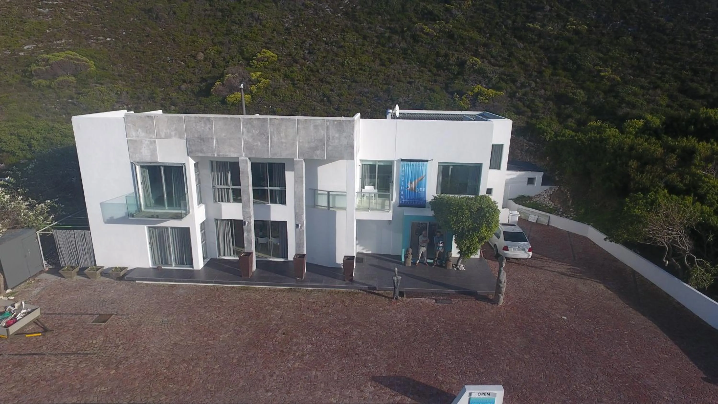 Facade/entrance in Agulhas Ocean House