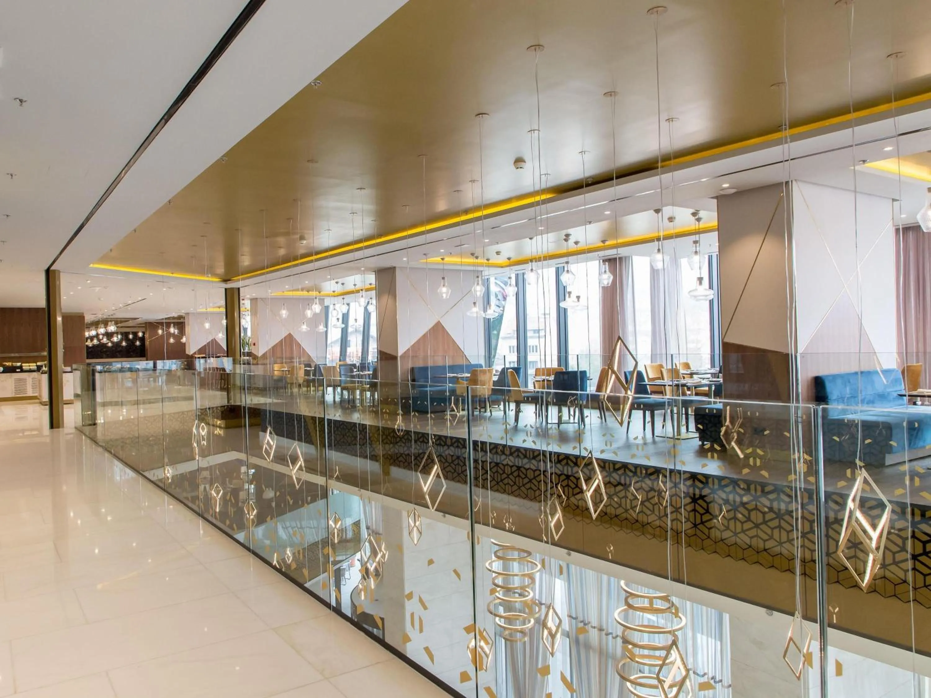 Restaurant/places to eat in Swissotel Sarajevo