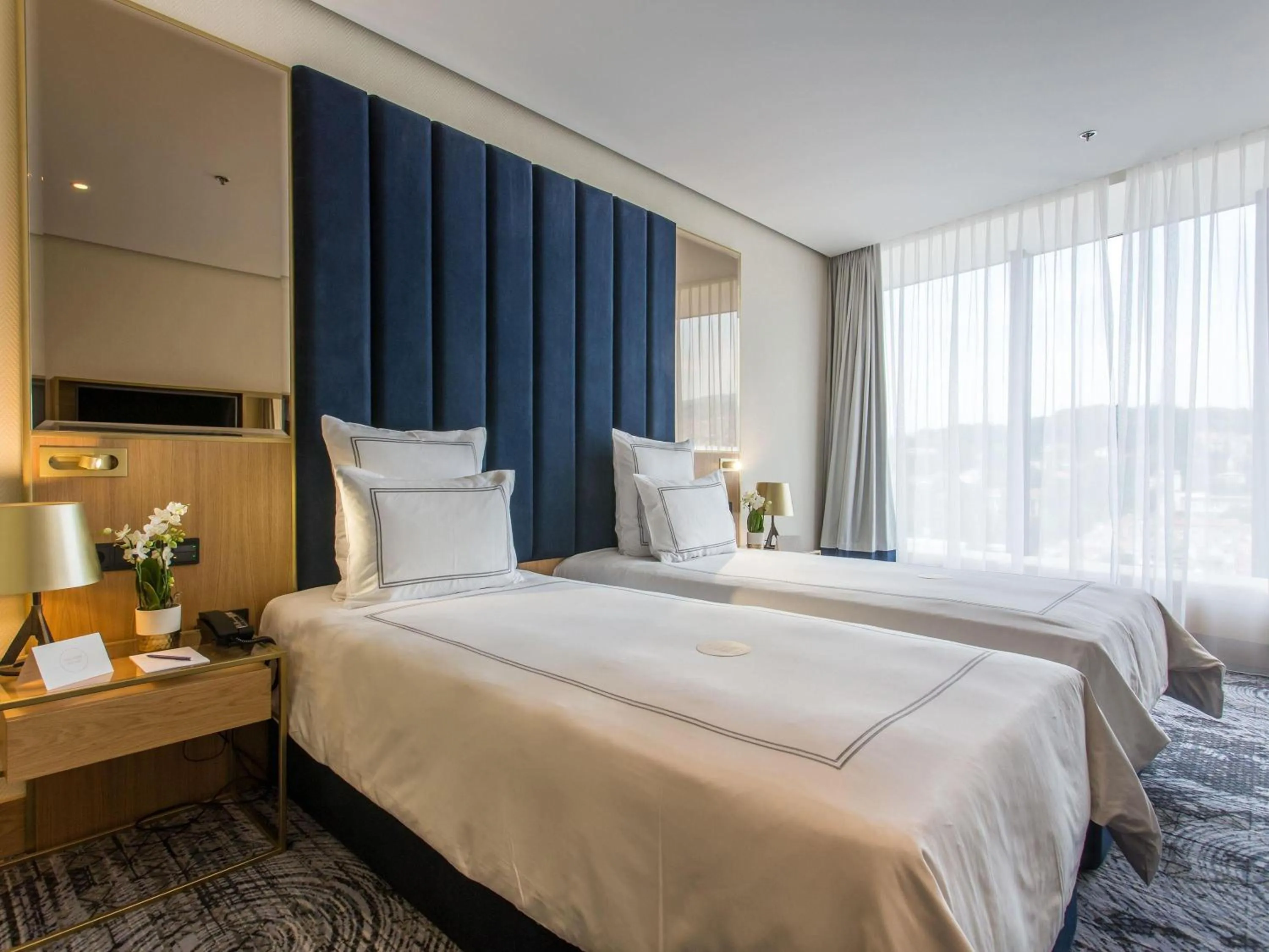 Bedroom, Bed in Swissotel Sarajevo