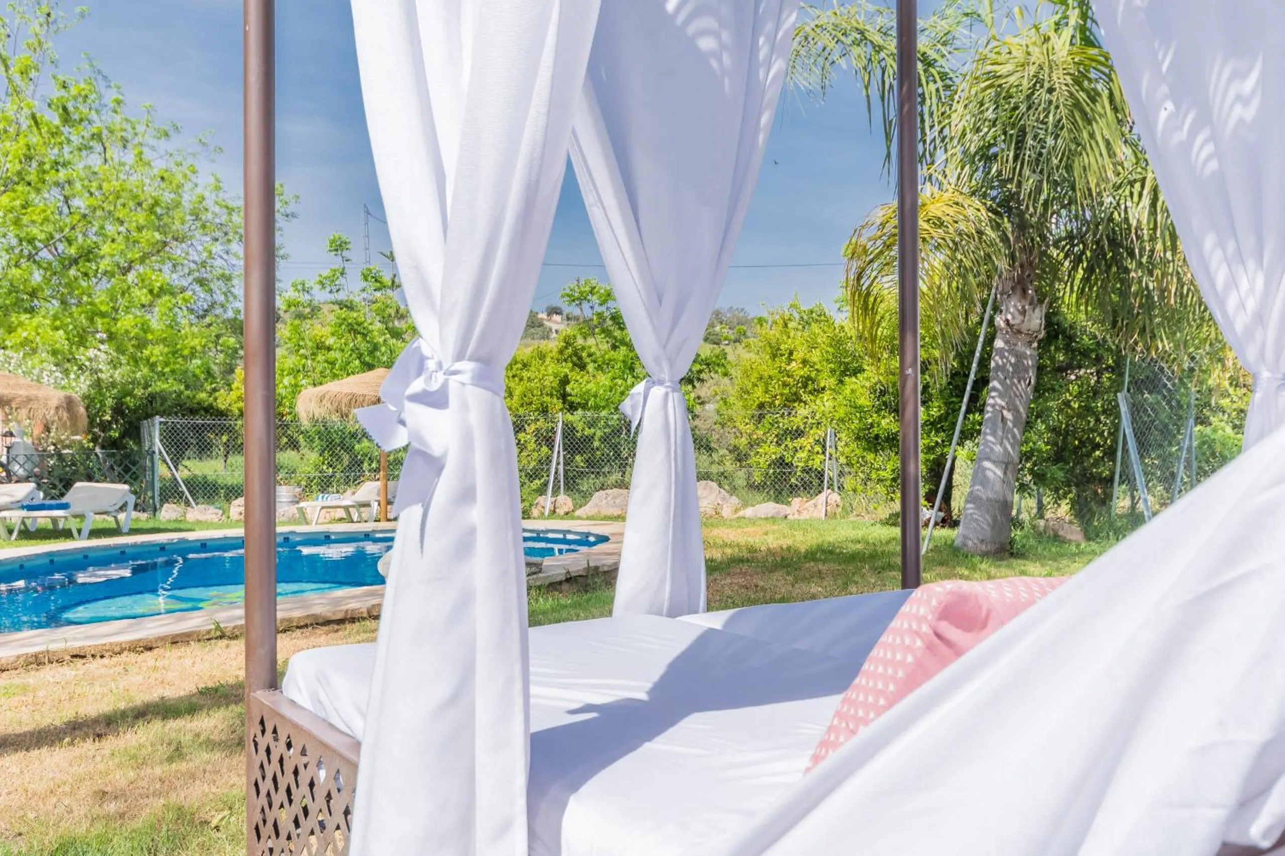 Swimming pool in Cubo's Villa Sonia