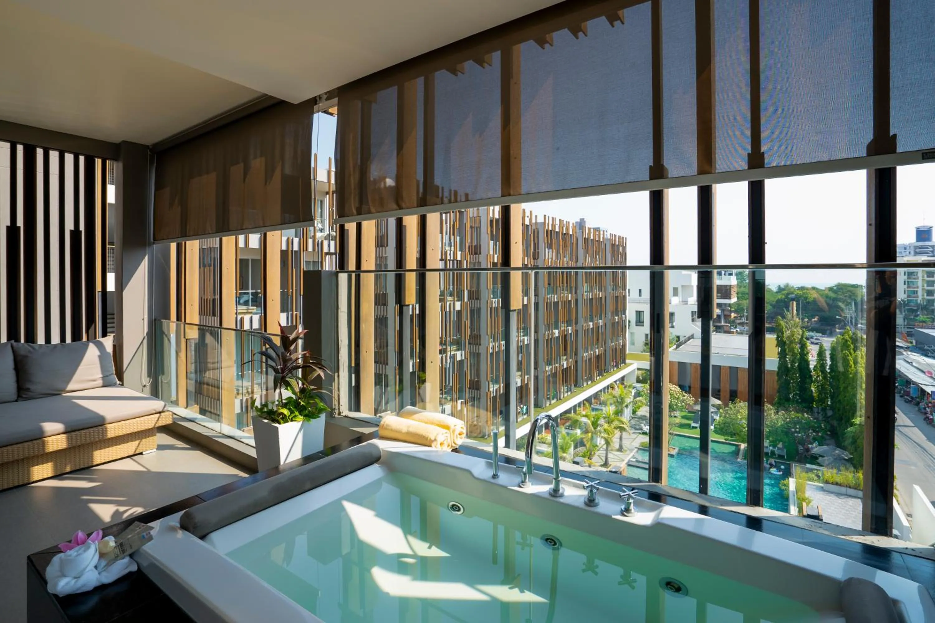 Hot Tub in G Hua Hin Resort & Mall