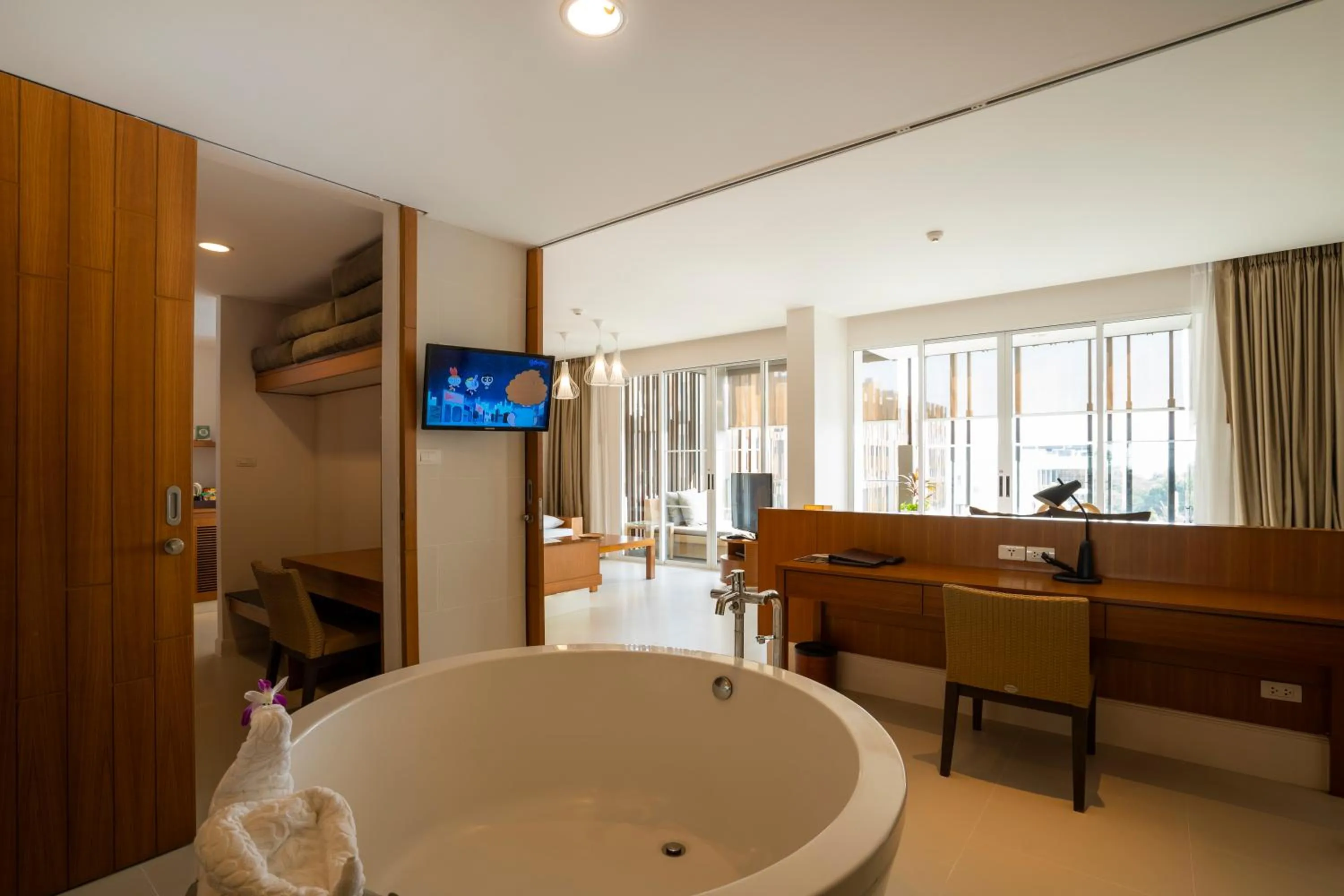 TV and multimedia in G Hua Hin Resort & Mall