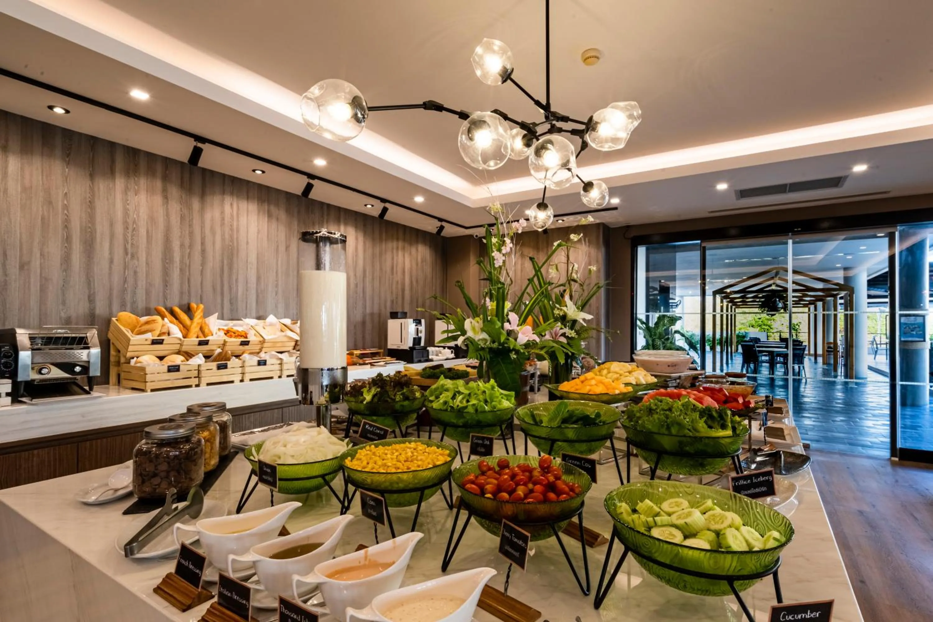 Restaurant/places to eat in G Hua Hin Resort & Mall