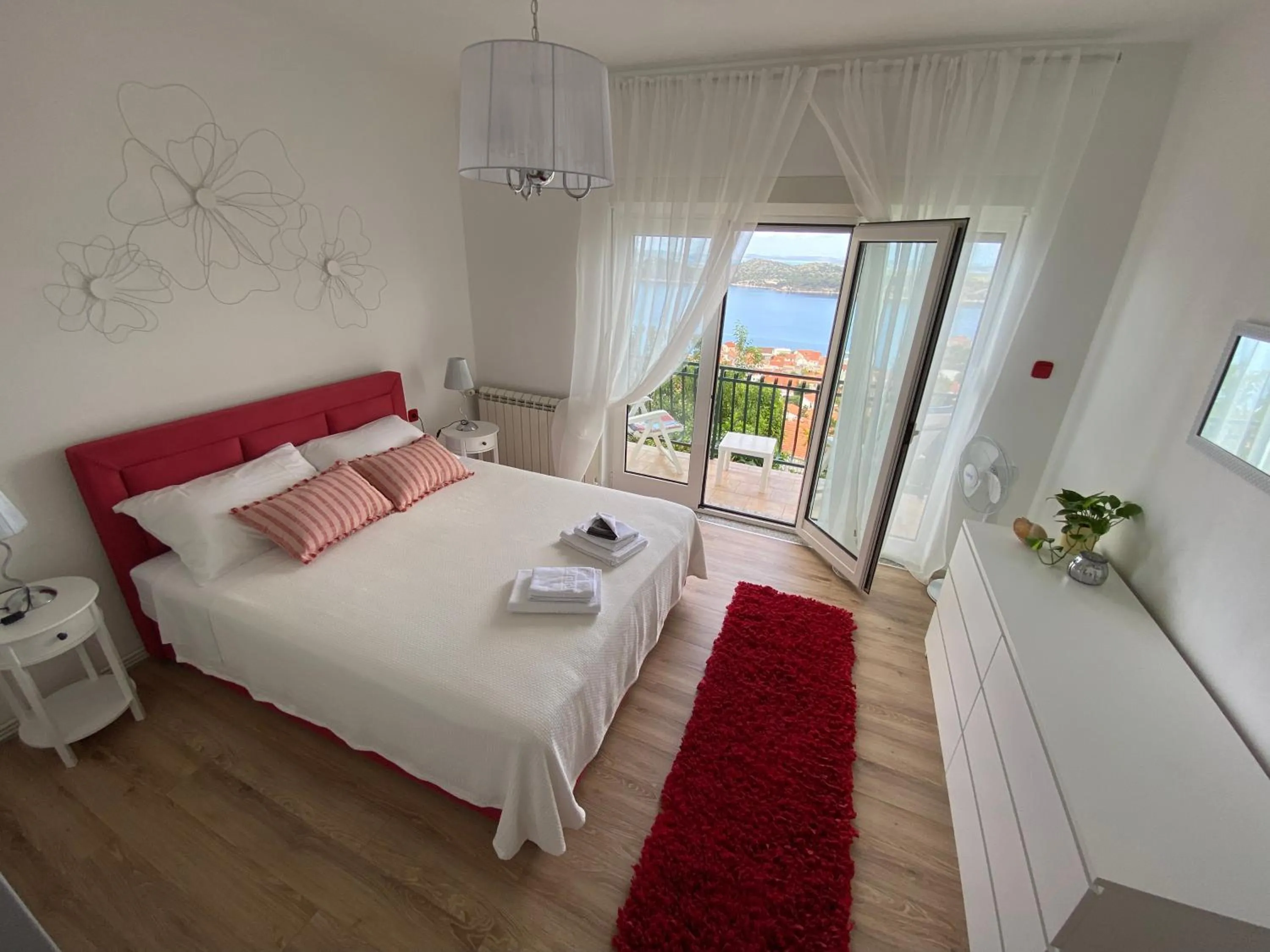 View (from property/room), Bed in Apartman Betty