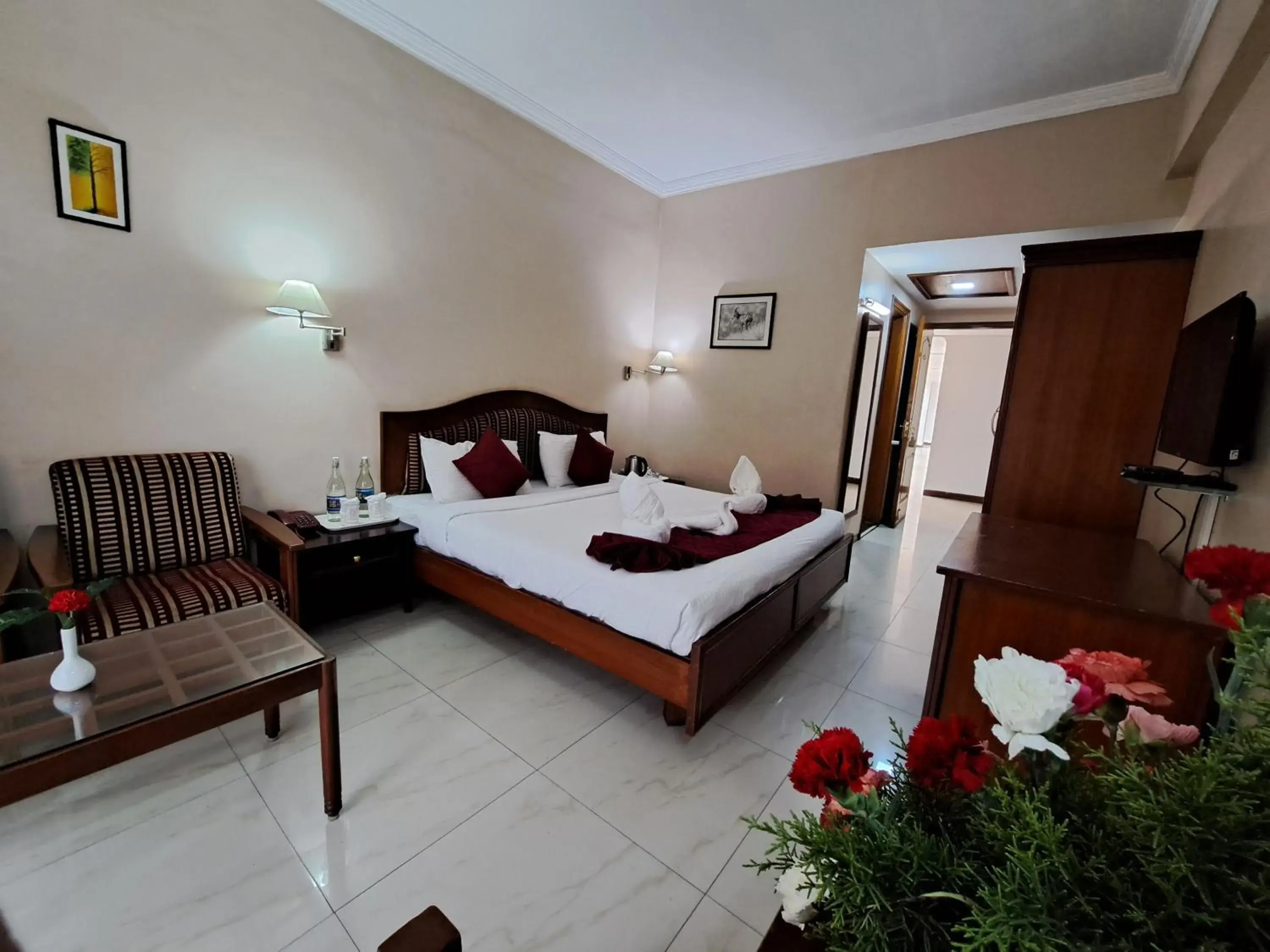 Deluxe Double Room in Hotel Preethi Classic Towers Deluxe Double Room in Hotel Preethi Classic Towers