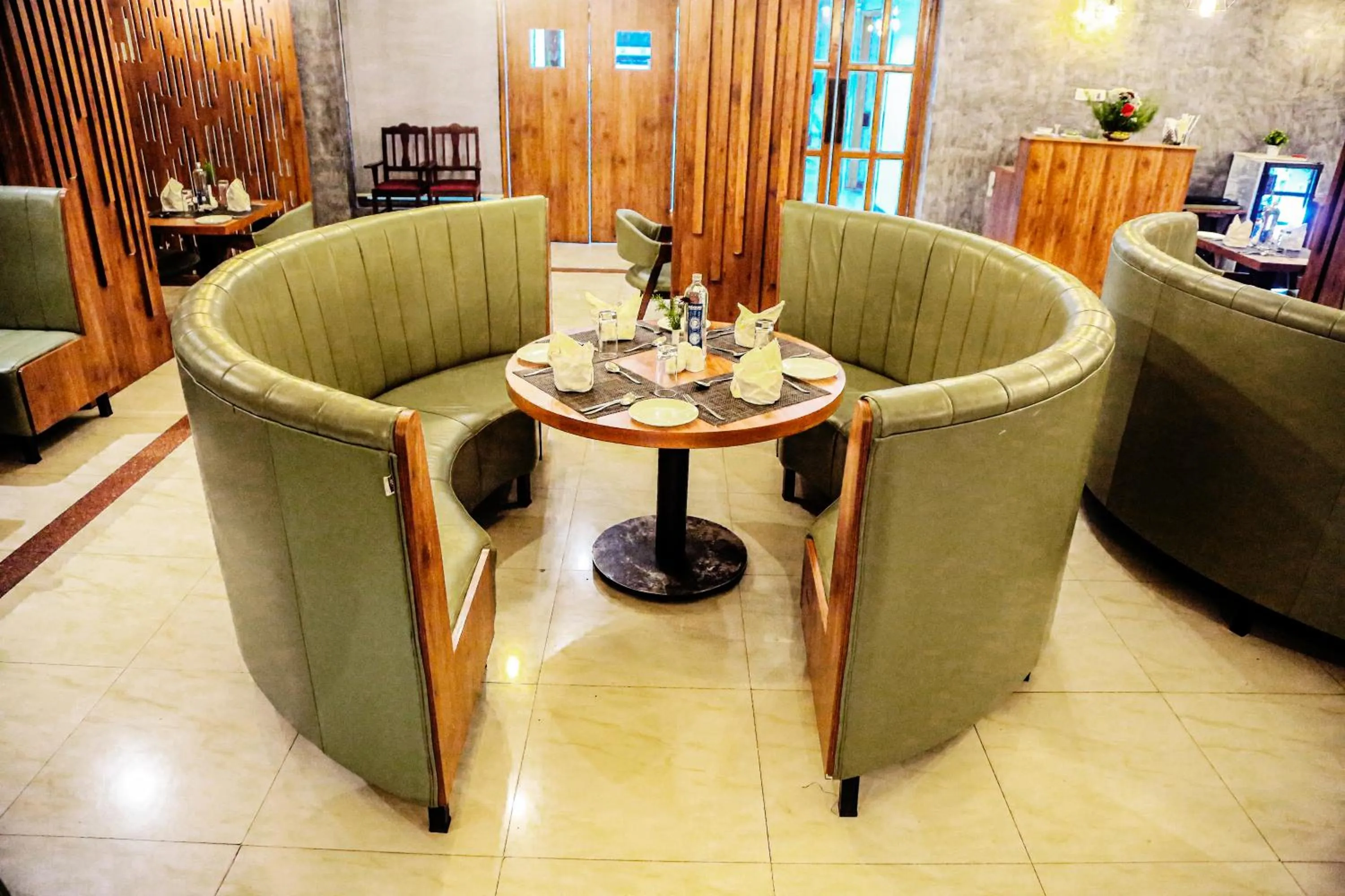 Restaurant/places to eat in Hotel Preethi Classic Towers