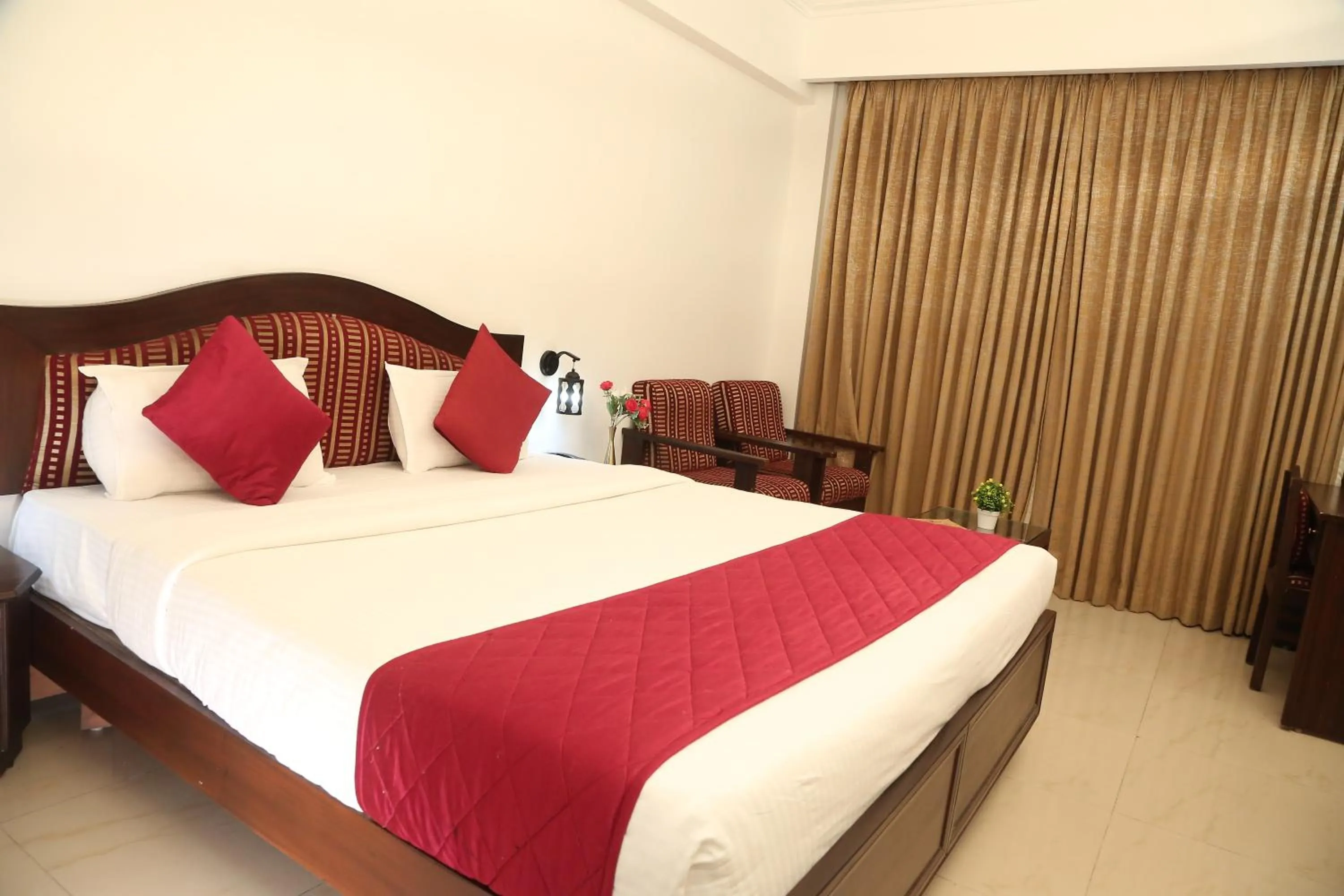 Bedroom, Bed in Hotel Preethi Classic Towers