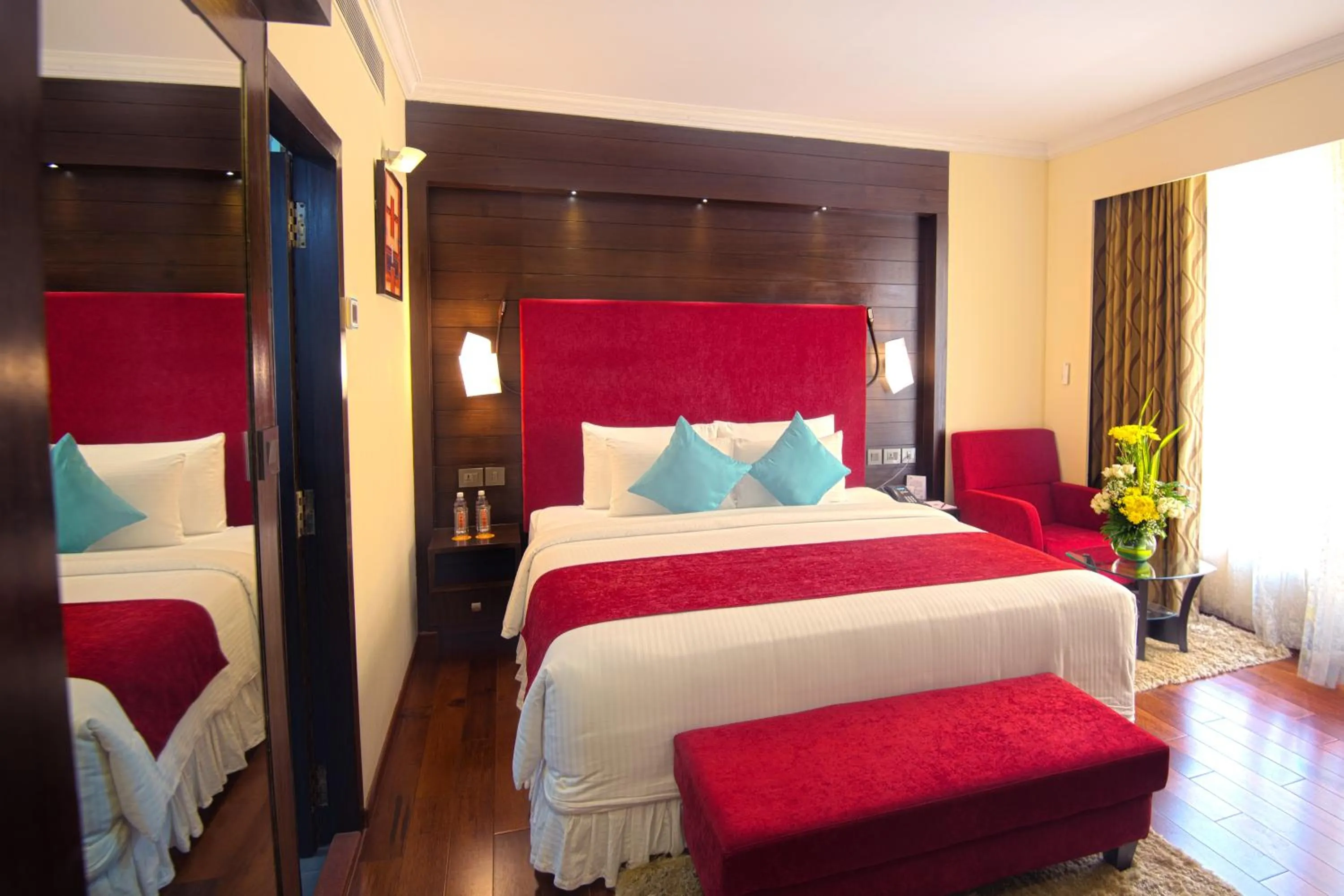 Bed in Sterlings Mac Hotel