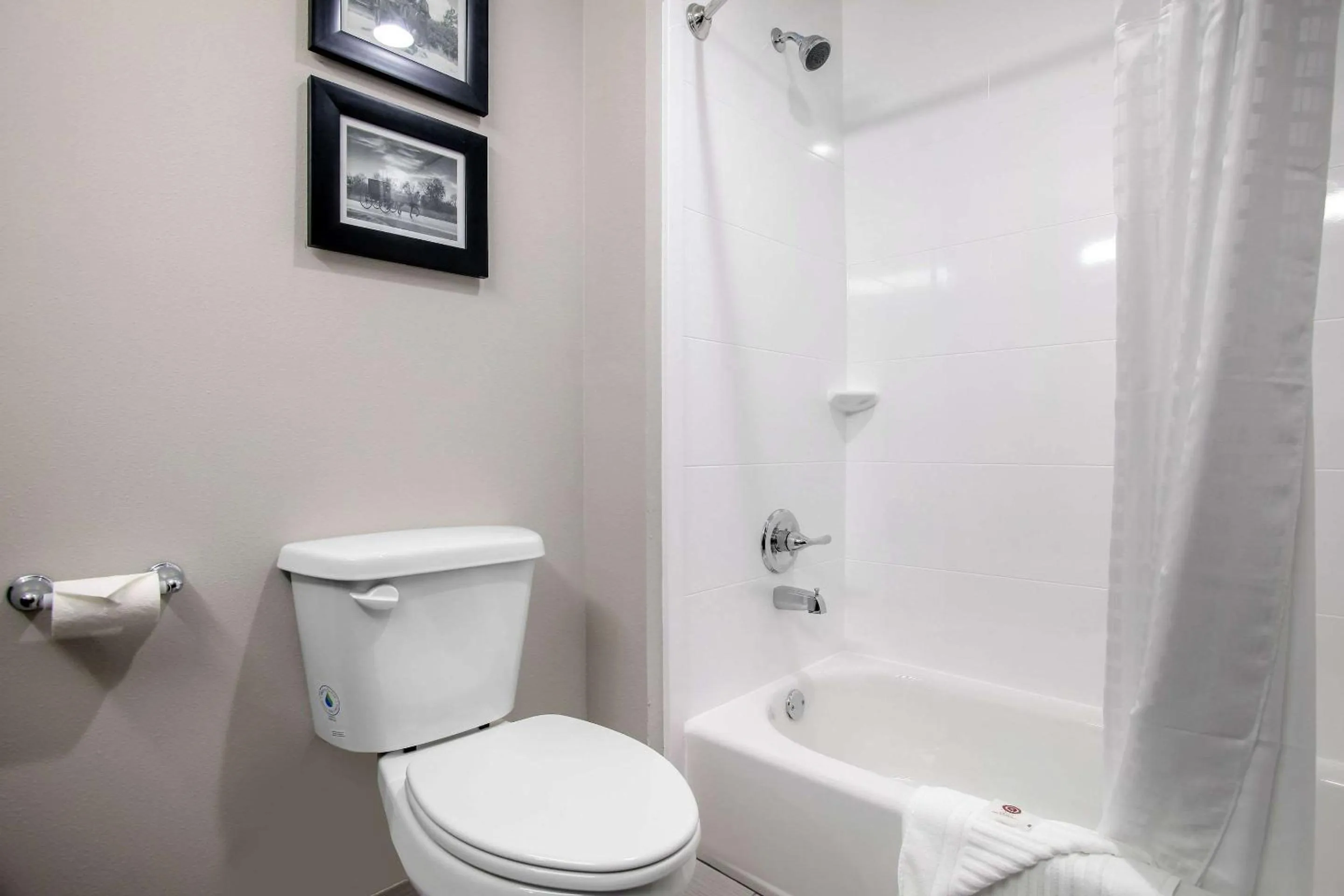 Bathroom in Holiday Inn Express & Suites Tulsa East - Catoosa by IHG