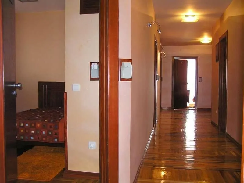 Decorative detail in Hotel Royal