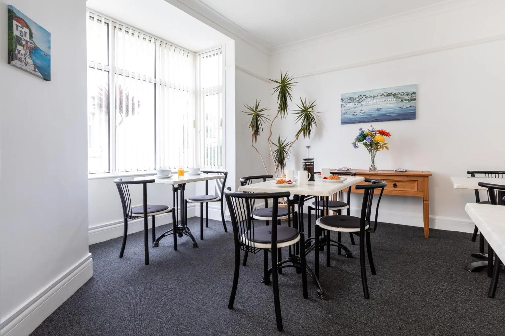 Dining area in Oasis House