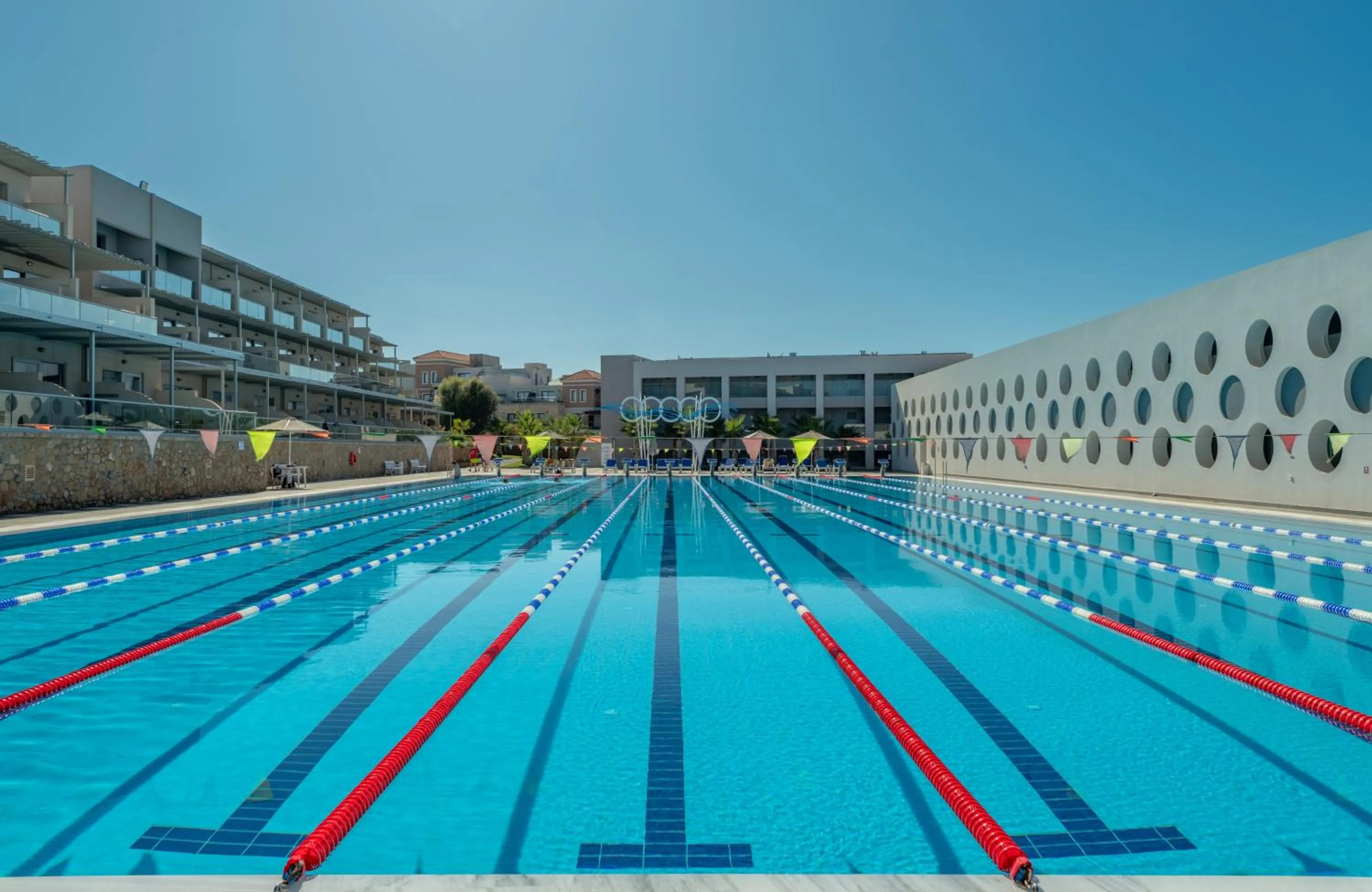 Swimming pool in Lyttos Beach