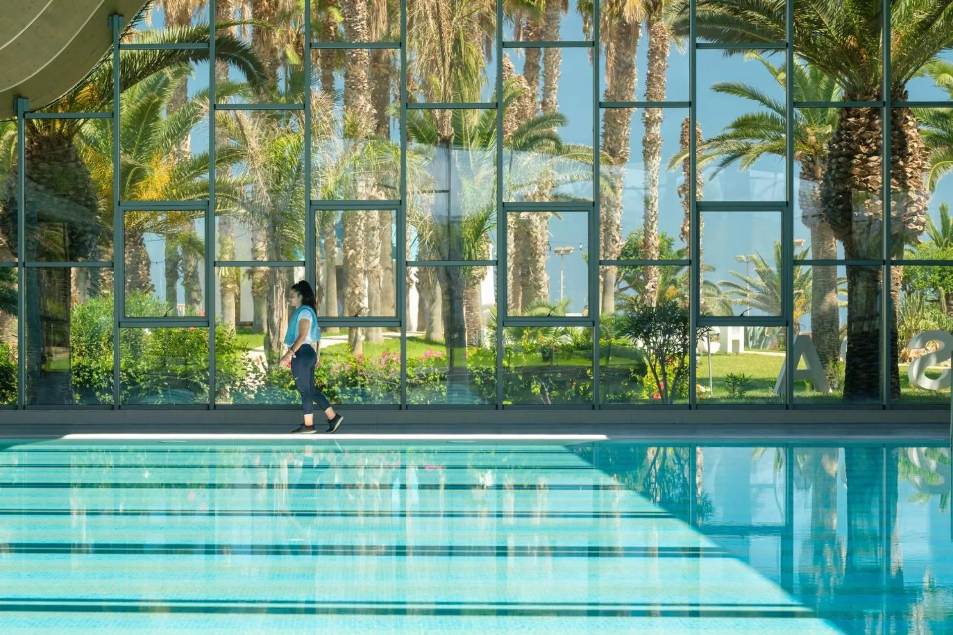 Swimming pool in Lyttos Beach