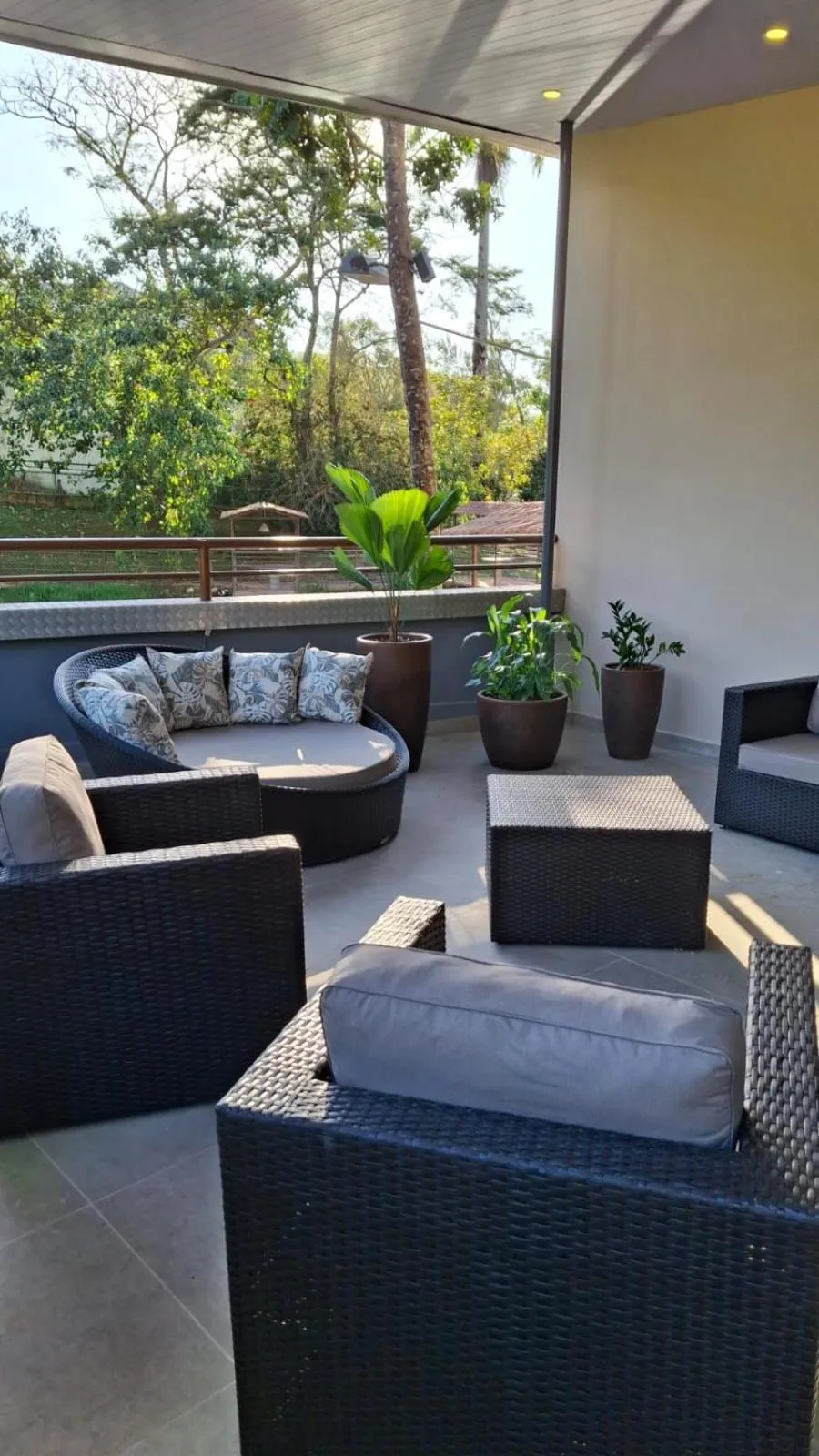 Swimming pool in Hotel Green Hill