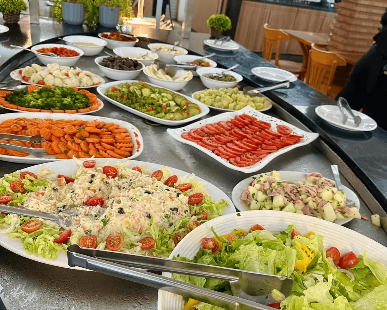 Lunch in Hotel Green Hill