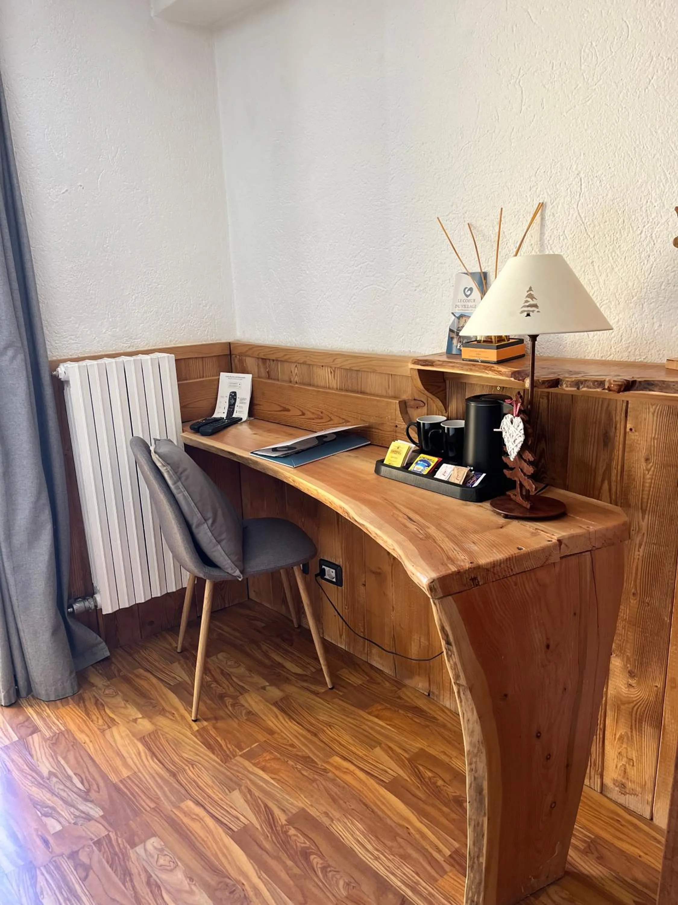 Hotel Coeur Du Village