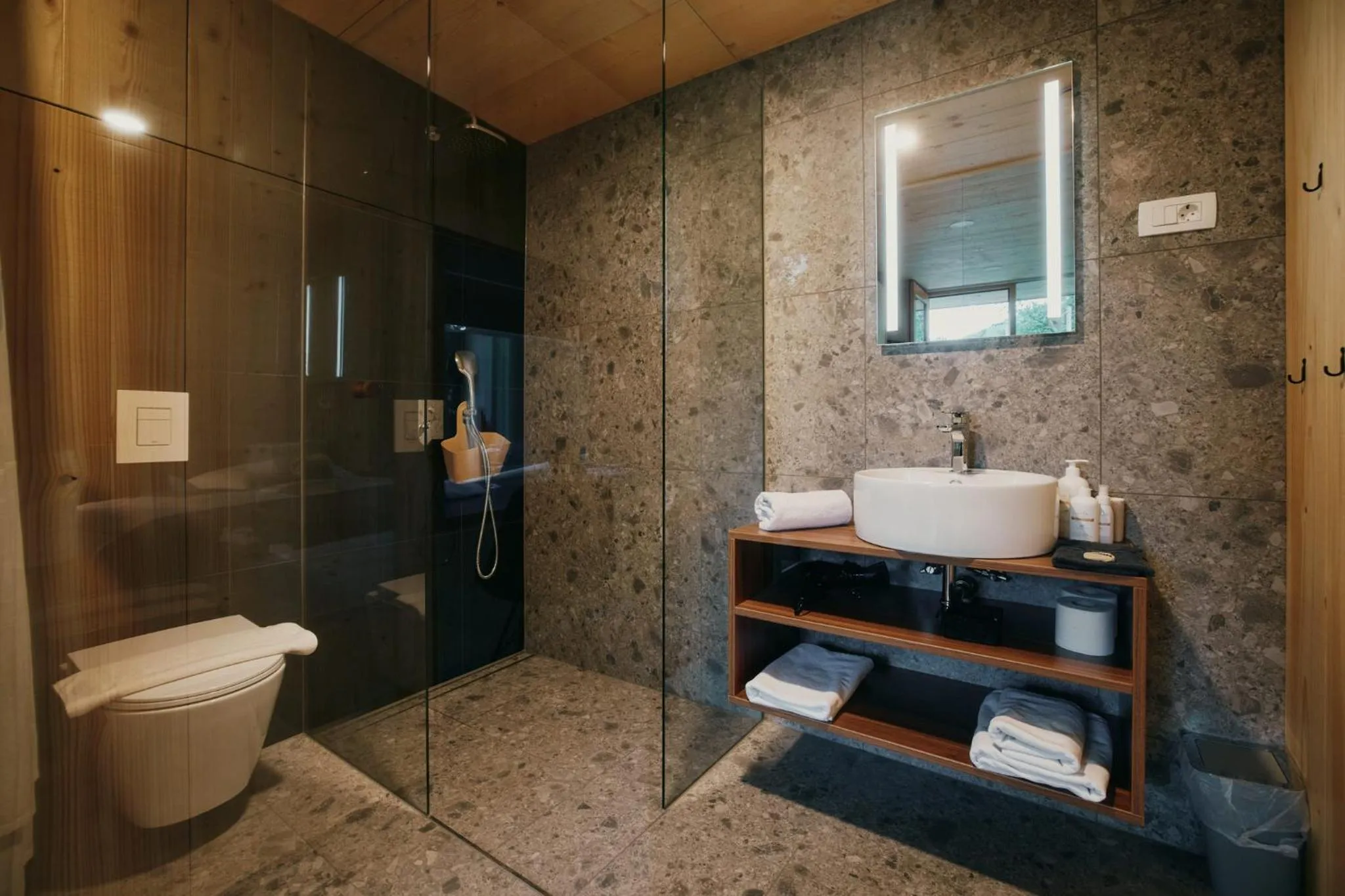 Bathroom in Theodosius Forest Village - Glamping in Vipava valley