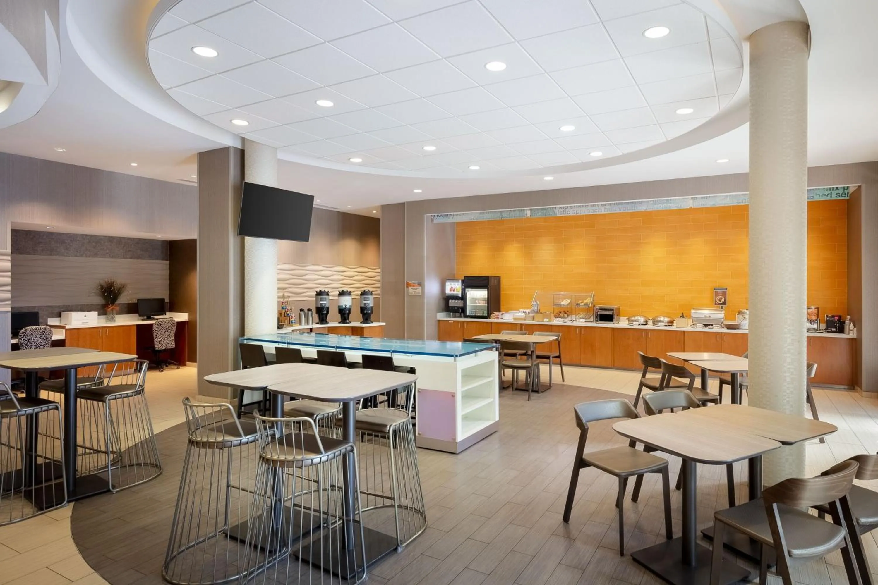 Breakfast in SpringHill Suites by Marriott Grand Junction Downtown/Historic Main Street