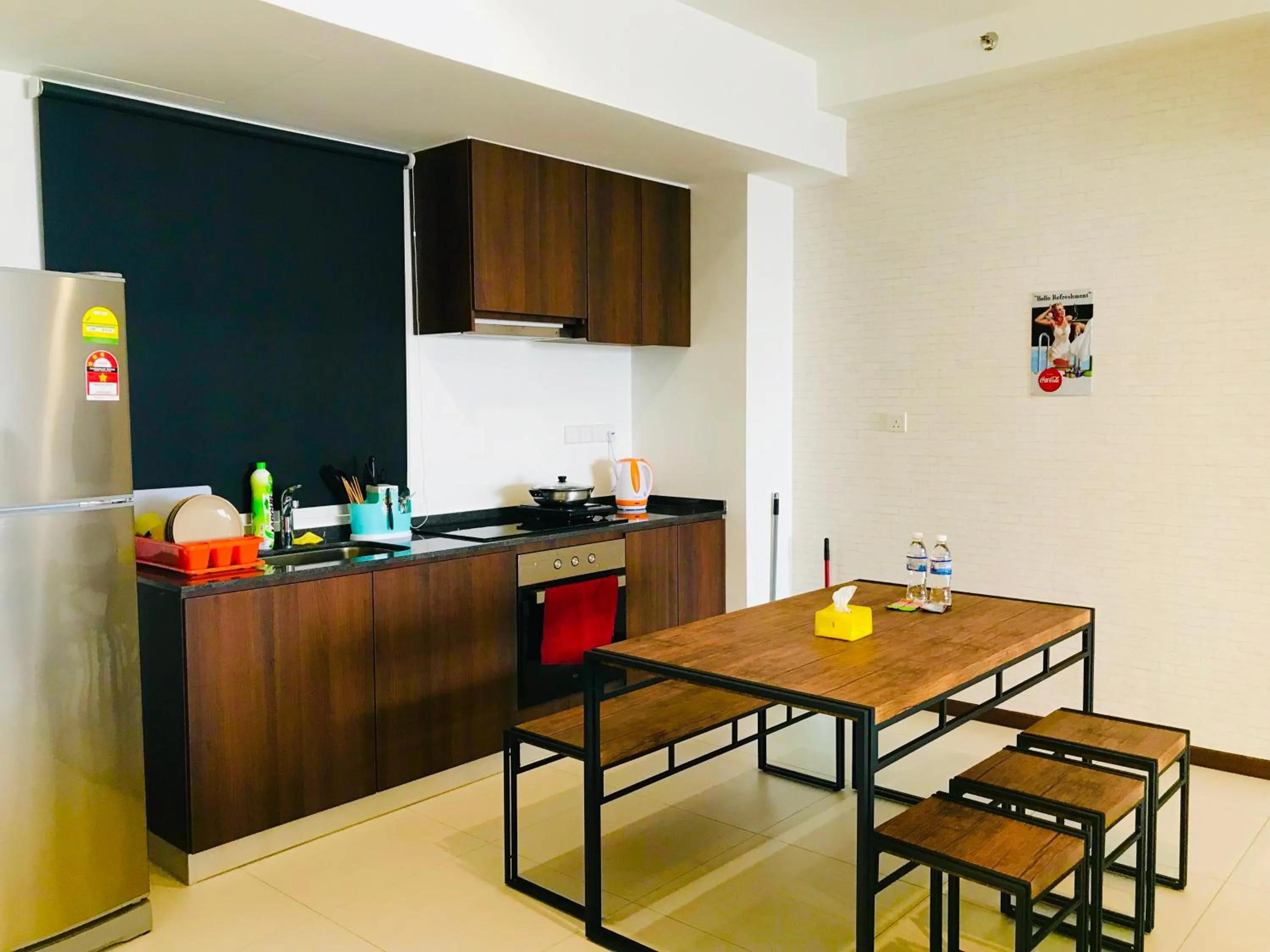 Kitchen or kitchenette in The Landmark by Katana