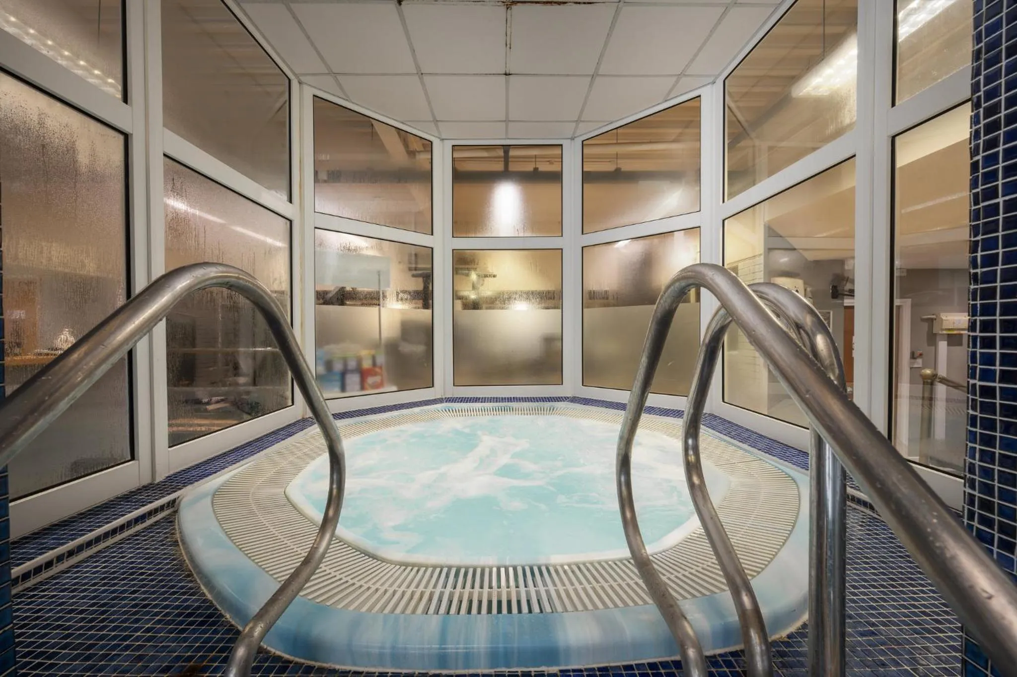 Swimming pool in Holiday Inn Norwich, Ipswich Road by IHG