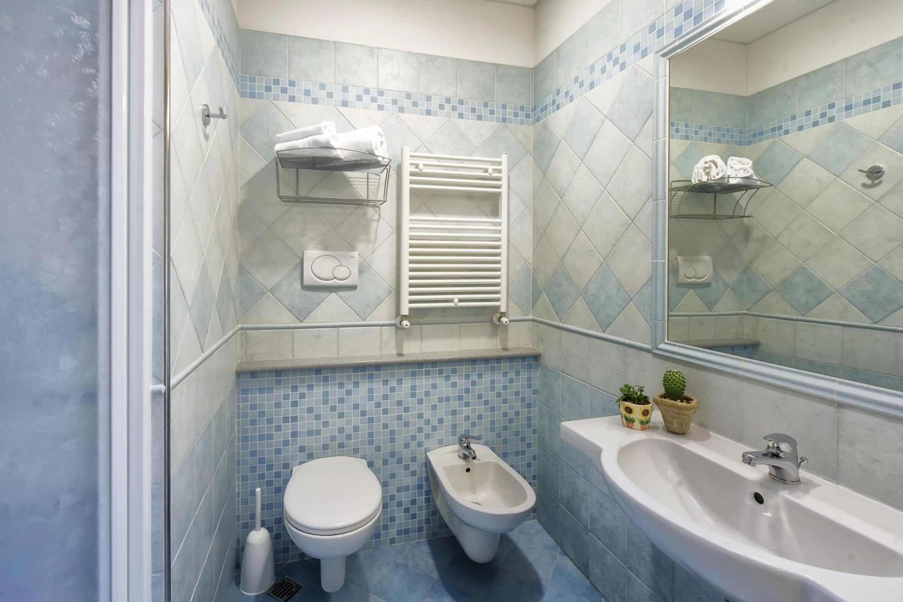 Bathroom in Albergo Ristorante Pozzi