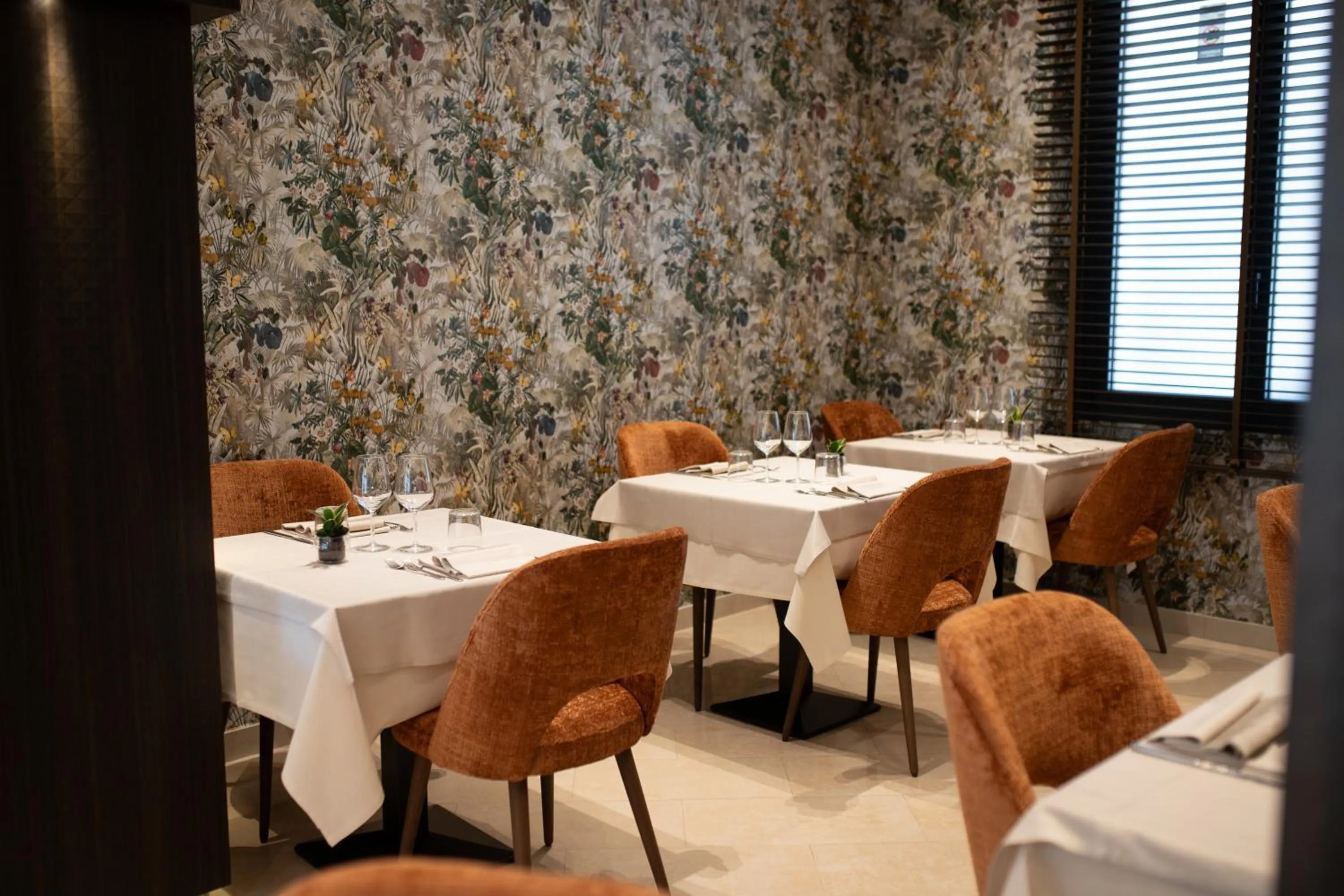 Restaurant/places to eat in Albergo Ristorante Pozzi