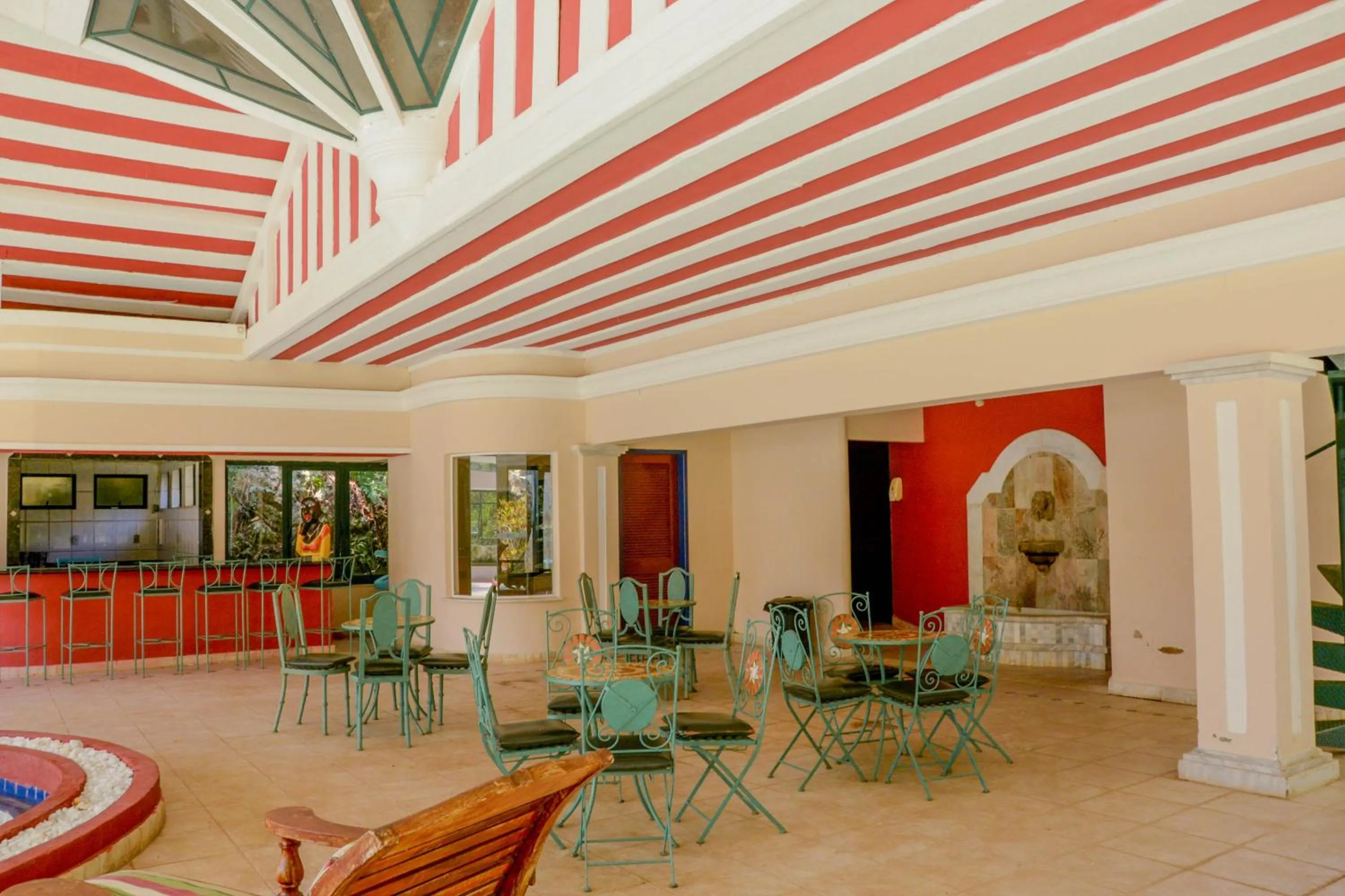 Swimming pool in Pousada Candonga da Serra