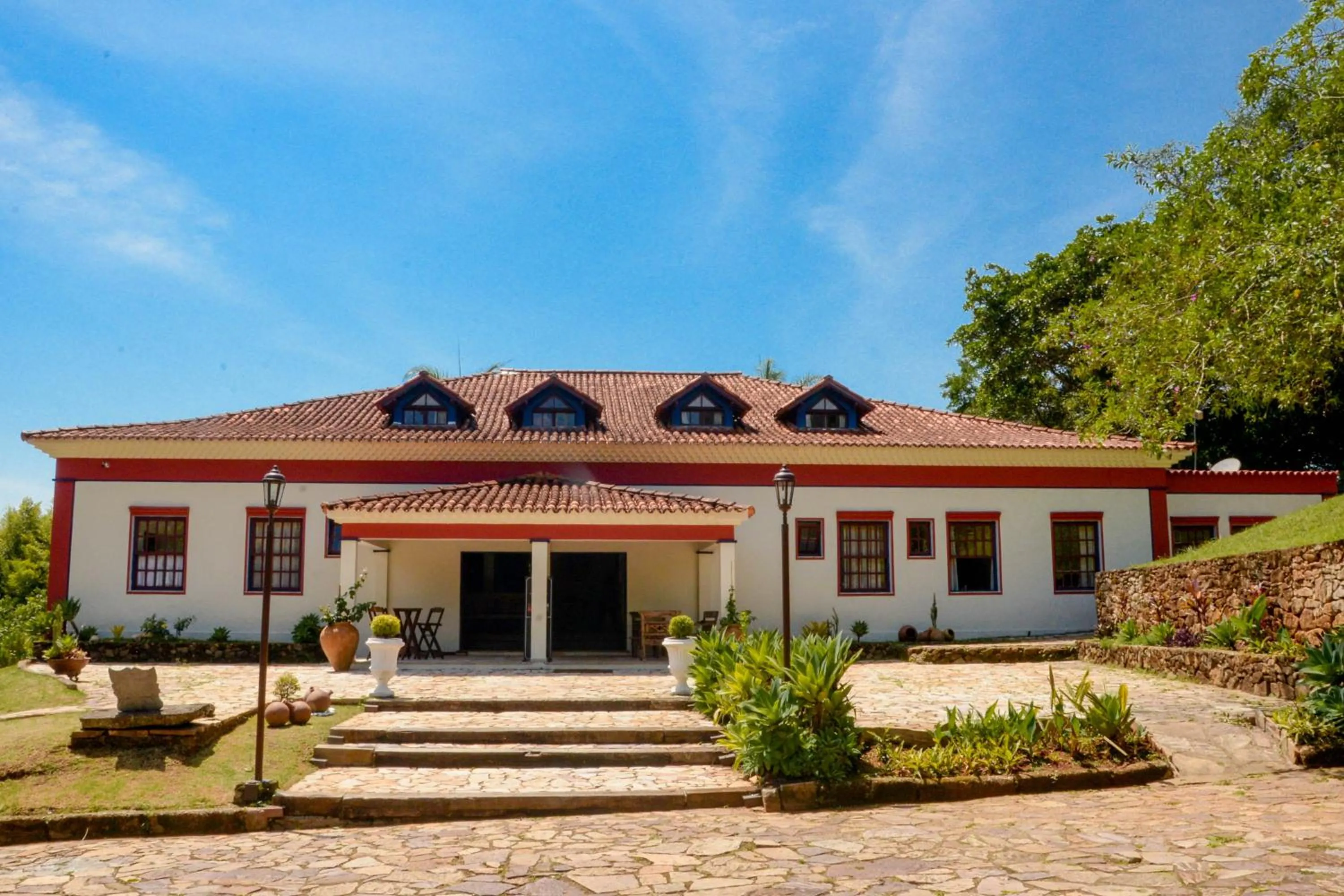 Property building in Pousada Candonga da Serra