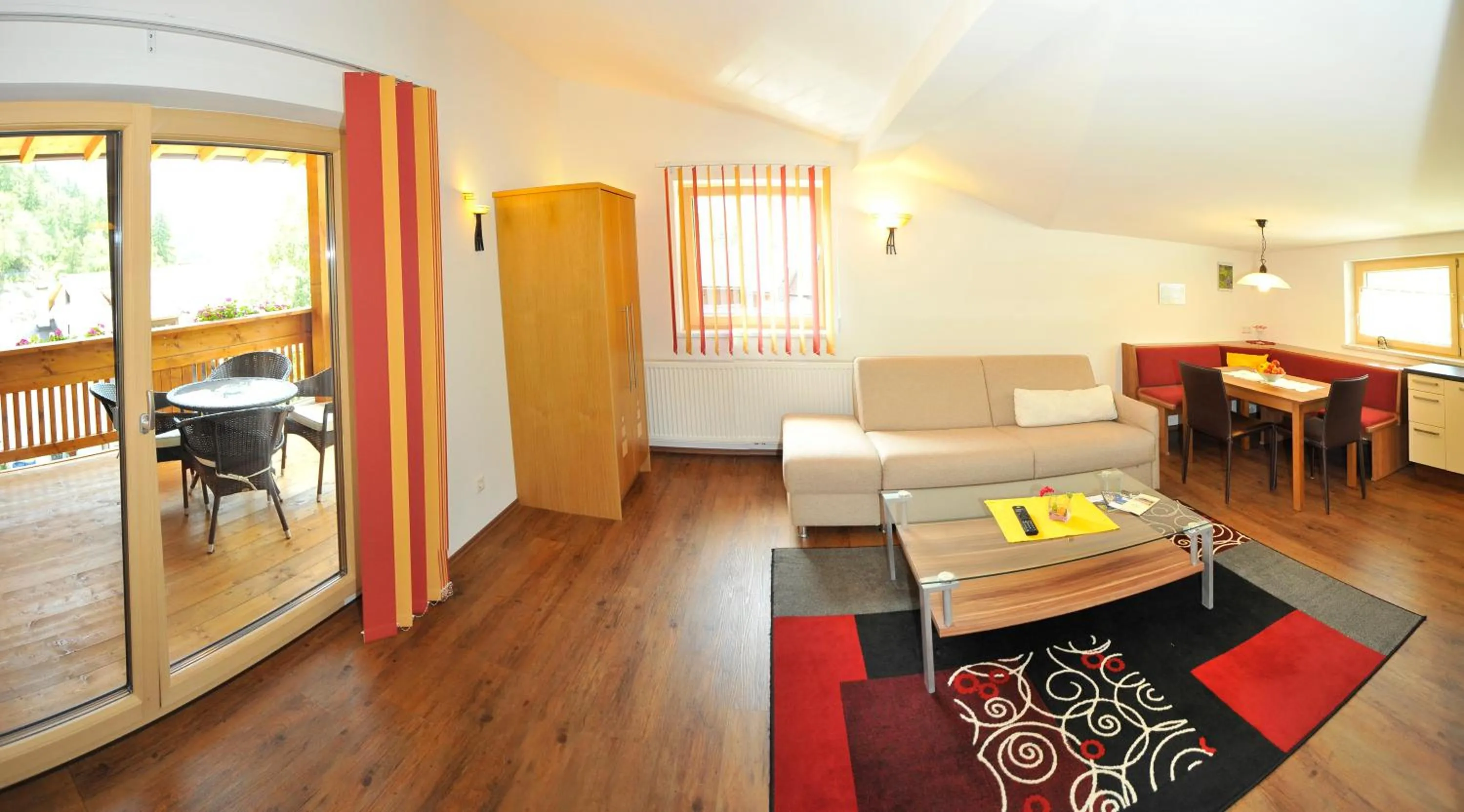 Photo of the whole room, Bed in Haus Gisela